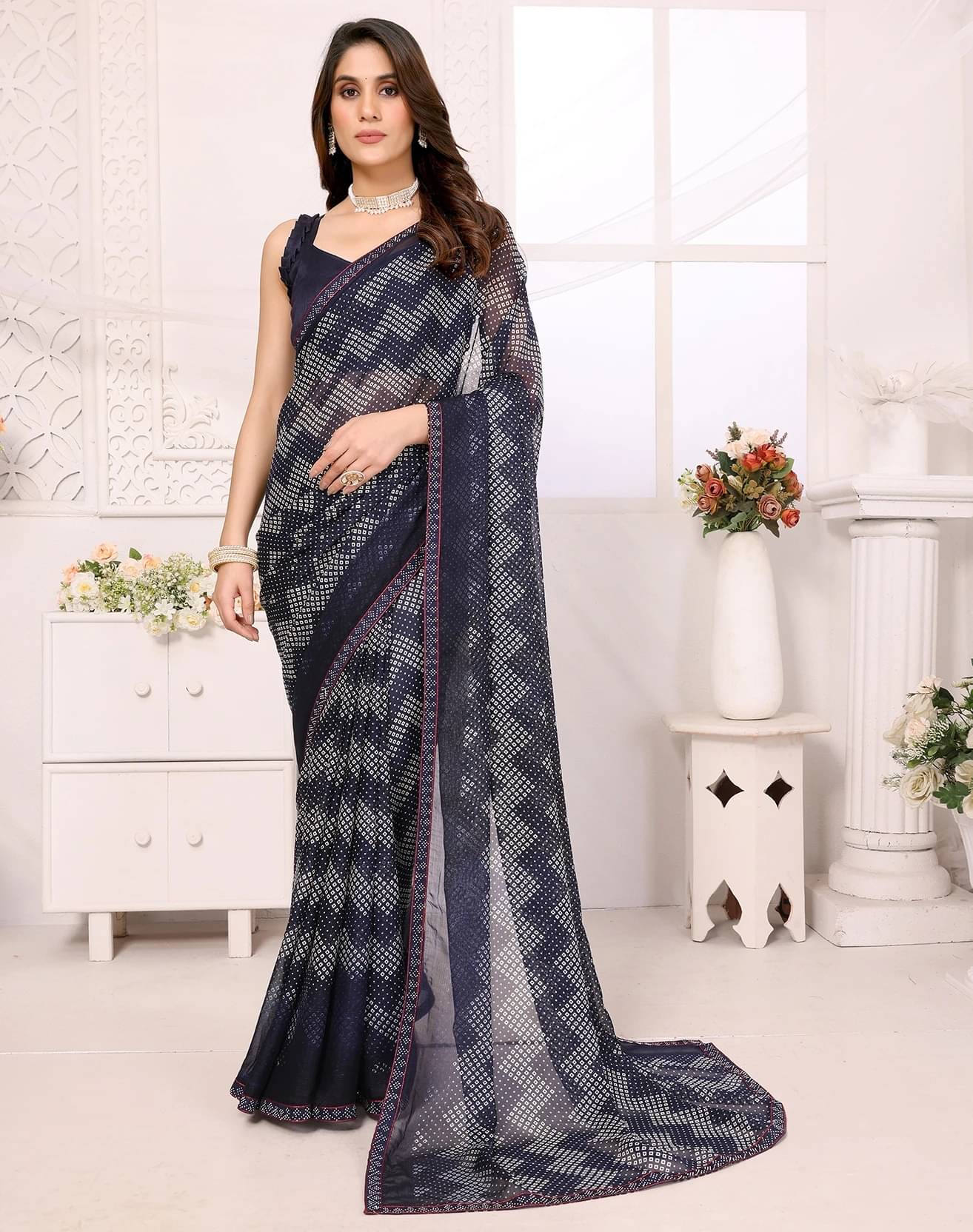     			Yashika Georgette Embellished Regular Saree With Unstitched Blouse Piece ( Blue )
