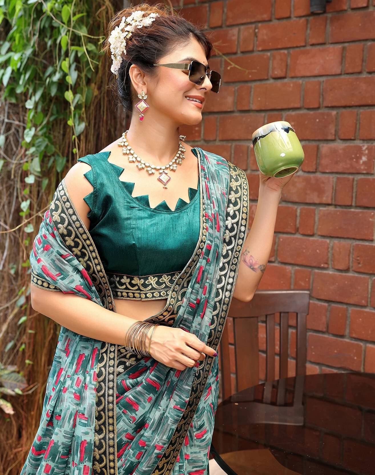     			Yashika Georgette Printed Bandhani Sarees With Unstitched Blouse Piece ( Green )