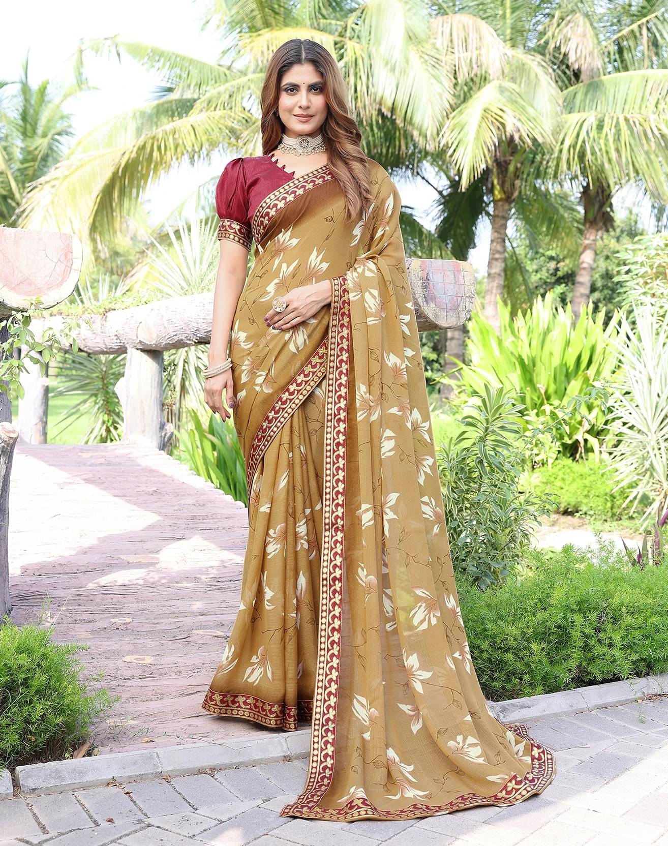     			Yashika Georgette Printed Regular Saree With Unstitched Blouse Piece ( Mustard )