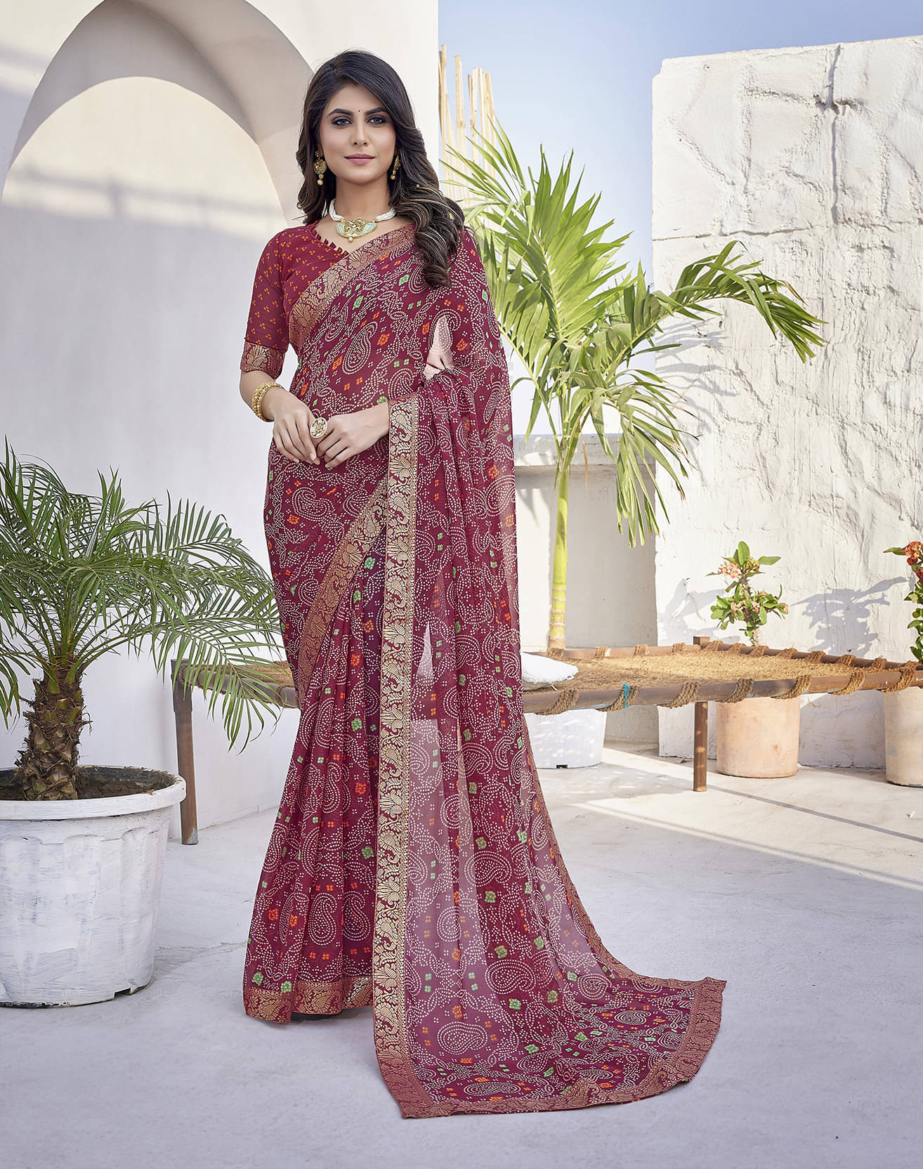 Yashika Georgette Printed Regular Saree With Unstitched Blouse Piece ( Maroon ) Yashika Georgette Printed Regular Saree With Unstitched Blouse Piece ( Maroon )