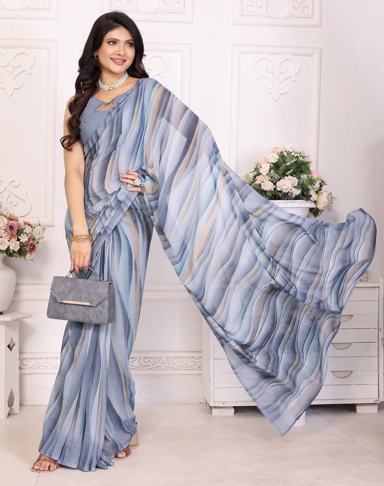     			Yashika Georgette Printed Regular Saree With Unstitched Blouse Piece ( Grey )