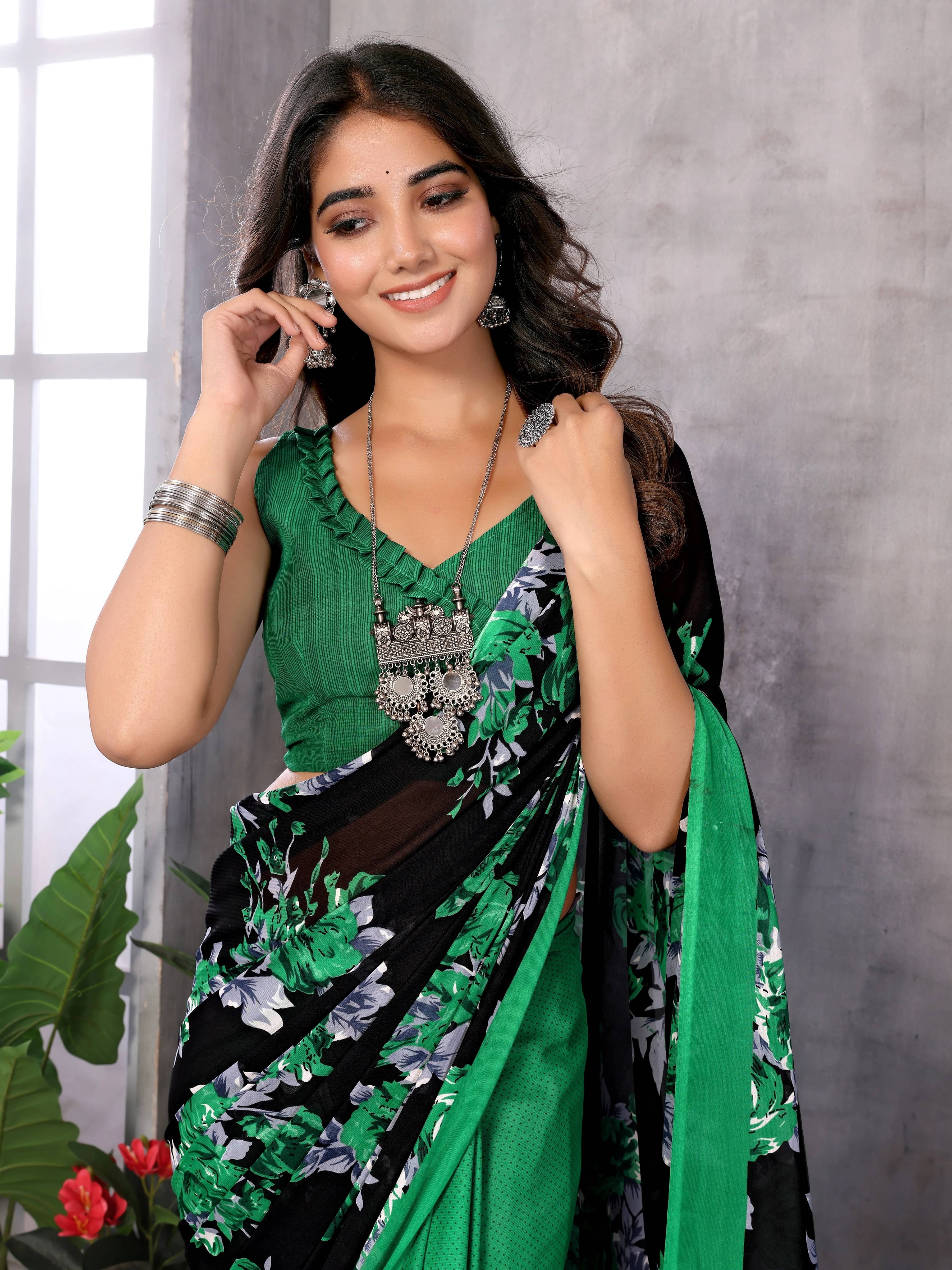 Yashika Georgette Printed Regular Saree With Unstitched Blouse Piece ( Green )     			Yashika Georgette Printed Regular Saree With Unstitched Blouse Piece ( Green )