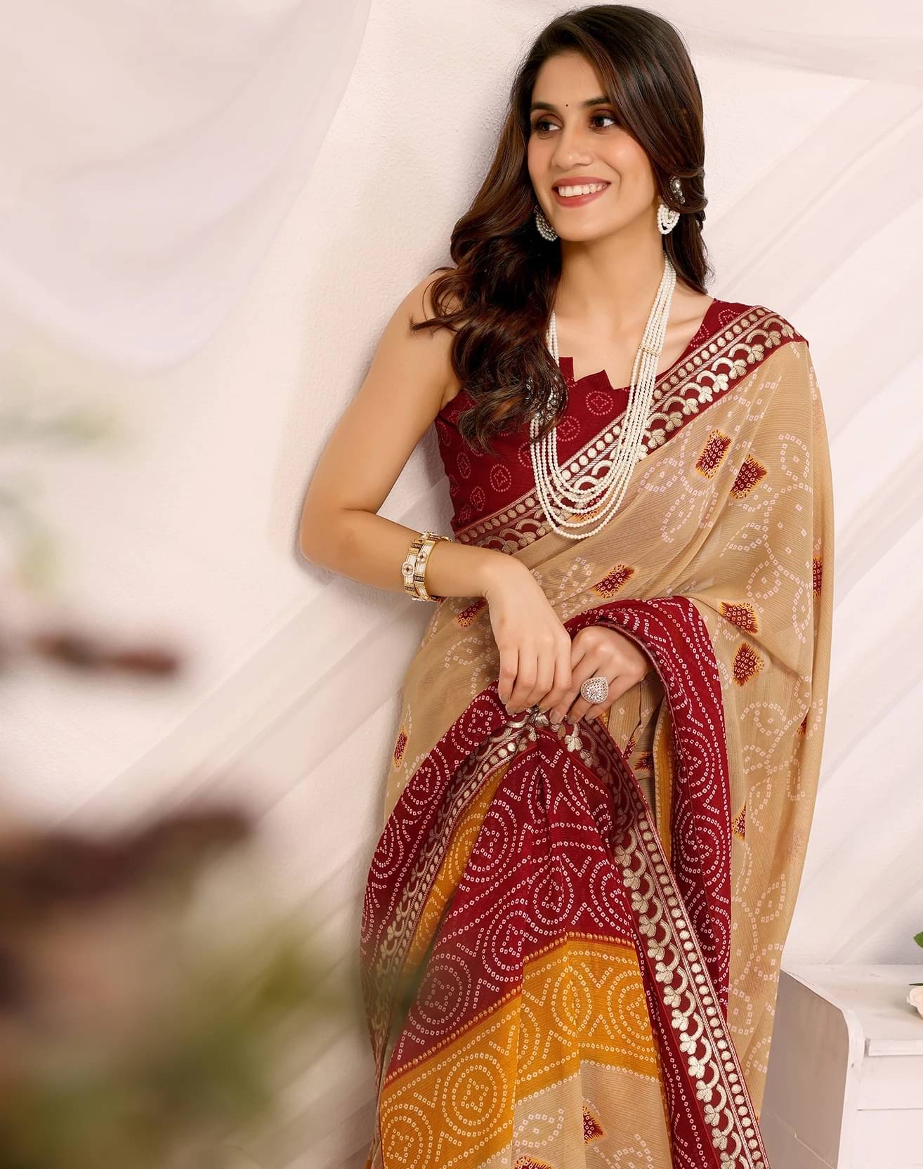     			Yashika Georgette Printed Regular Saree With Unstitched Blouse Piece ( Maroon )