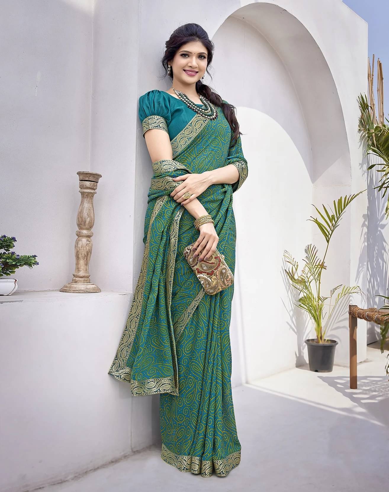     			Yashika Georgette Printed Regular Saree With Unstitched Blouse Piece ( Blue )