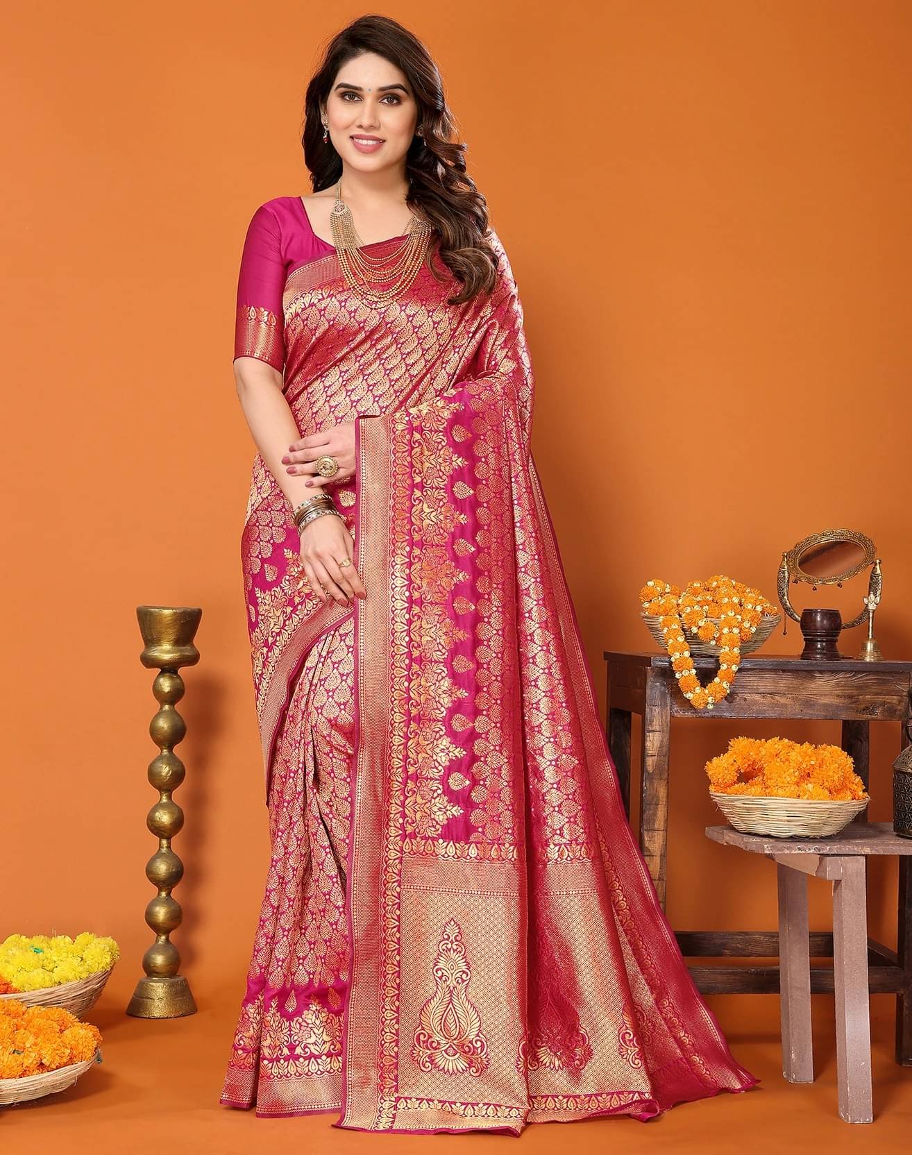     			Yashika Silk Blend Printed Kanjeevaram Sarees With Unstitched Blouse Piece ( Pink )
