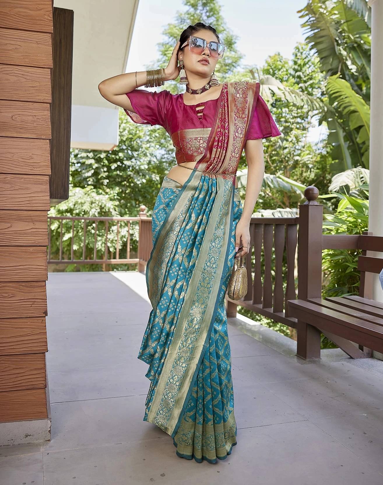     			Yashika Silk Blend Self Design Kanjeevaram Sarees With Unstitched Blouse Piece ( Blue )