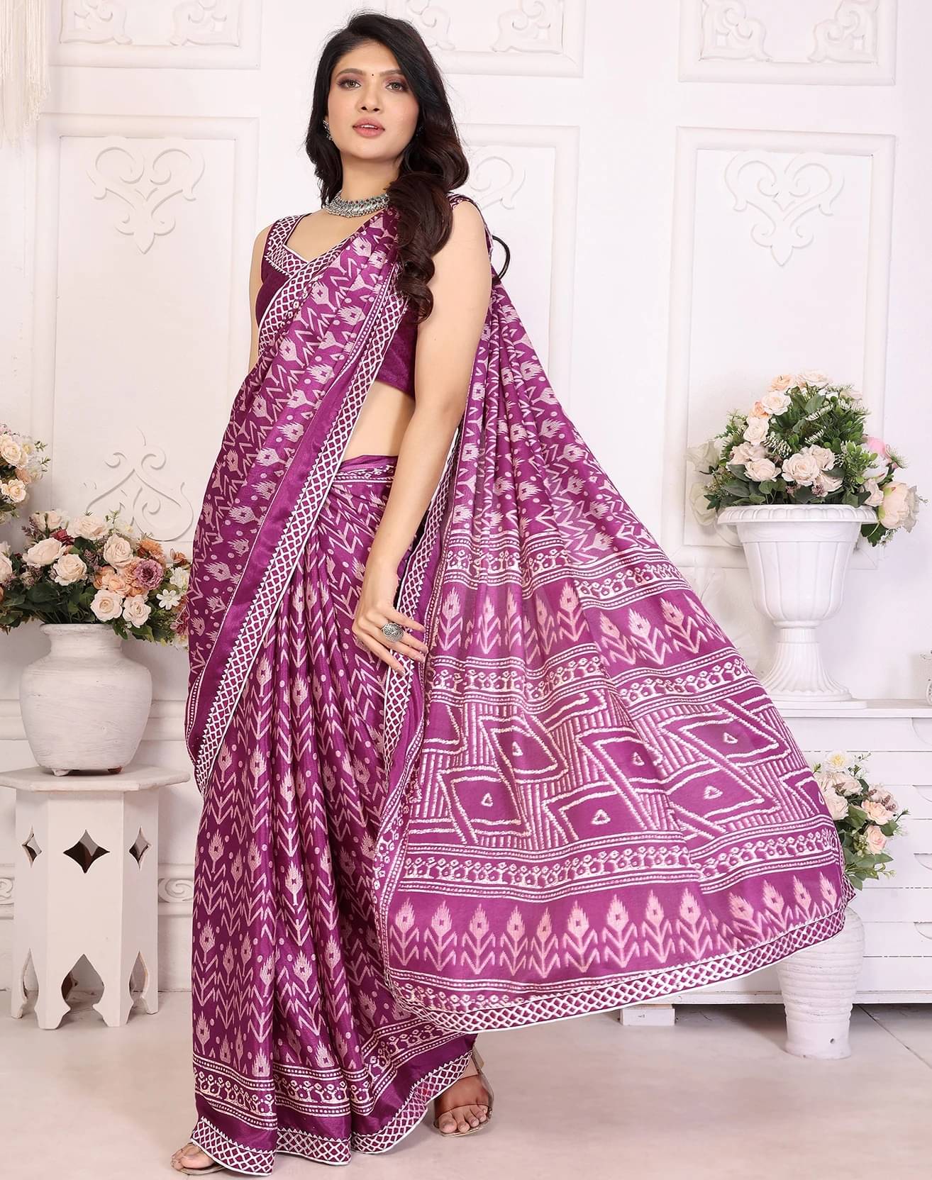     			Yashika Silk Printed Regular Saree With Unstitched Blouse Piece ( Purple )