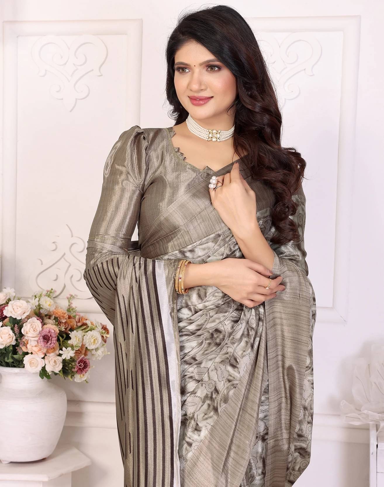    			Yashika Silk Printed Regular Saree With Unstitched Blouse Piece ( Brown )
