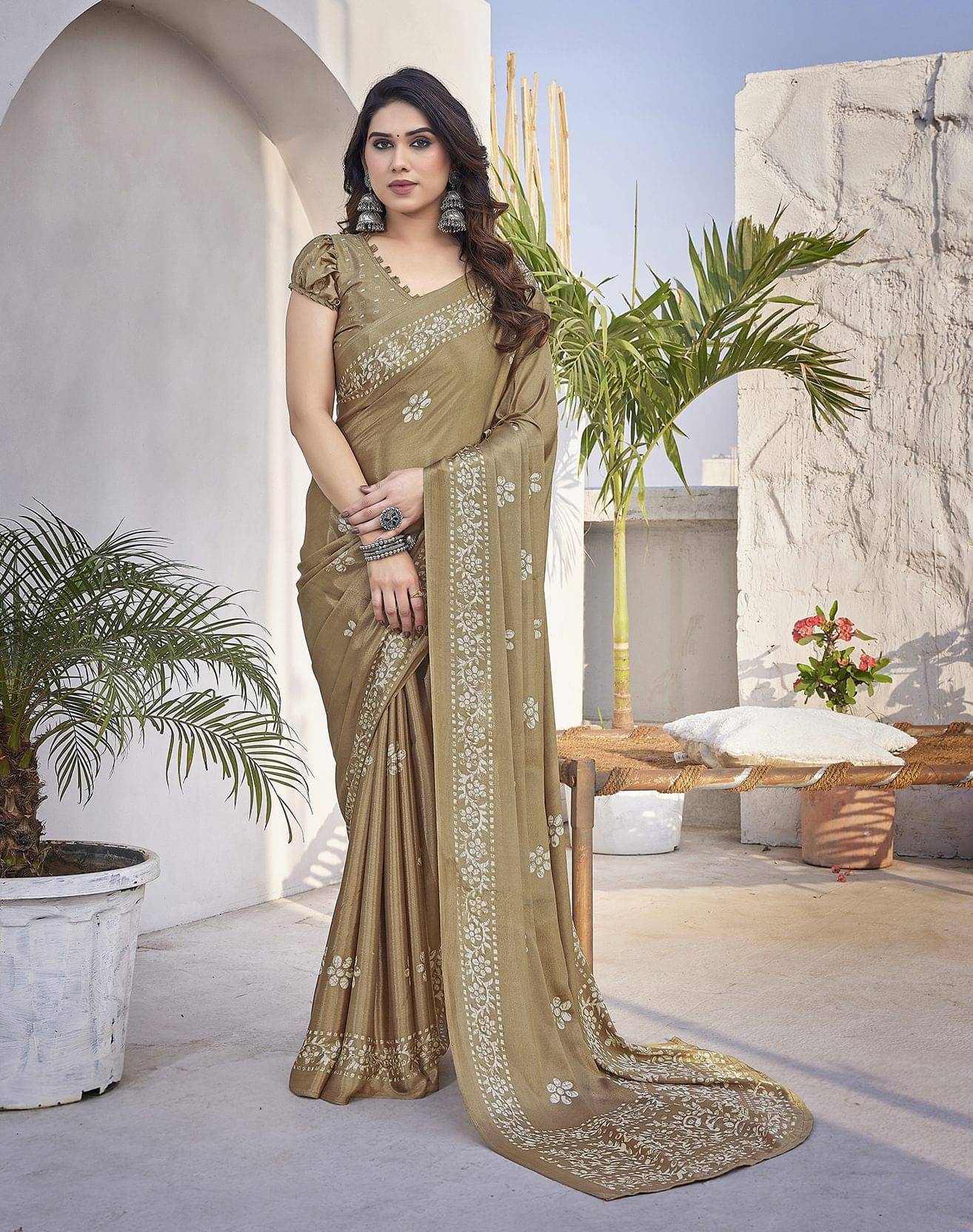 Yashika Silk Printed Regular Saree With Unstitched Blouse Piece ( Yellow )     			Yashika Silk Printed Regular Saree With Unstitched Blouse Piece ( Yellow )