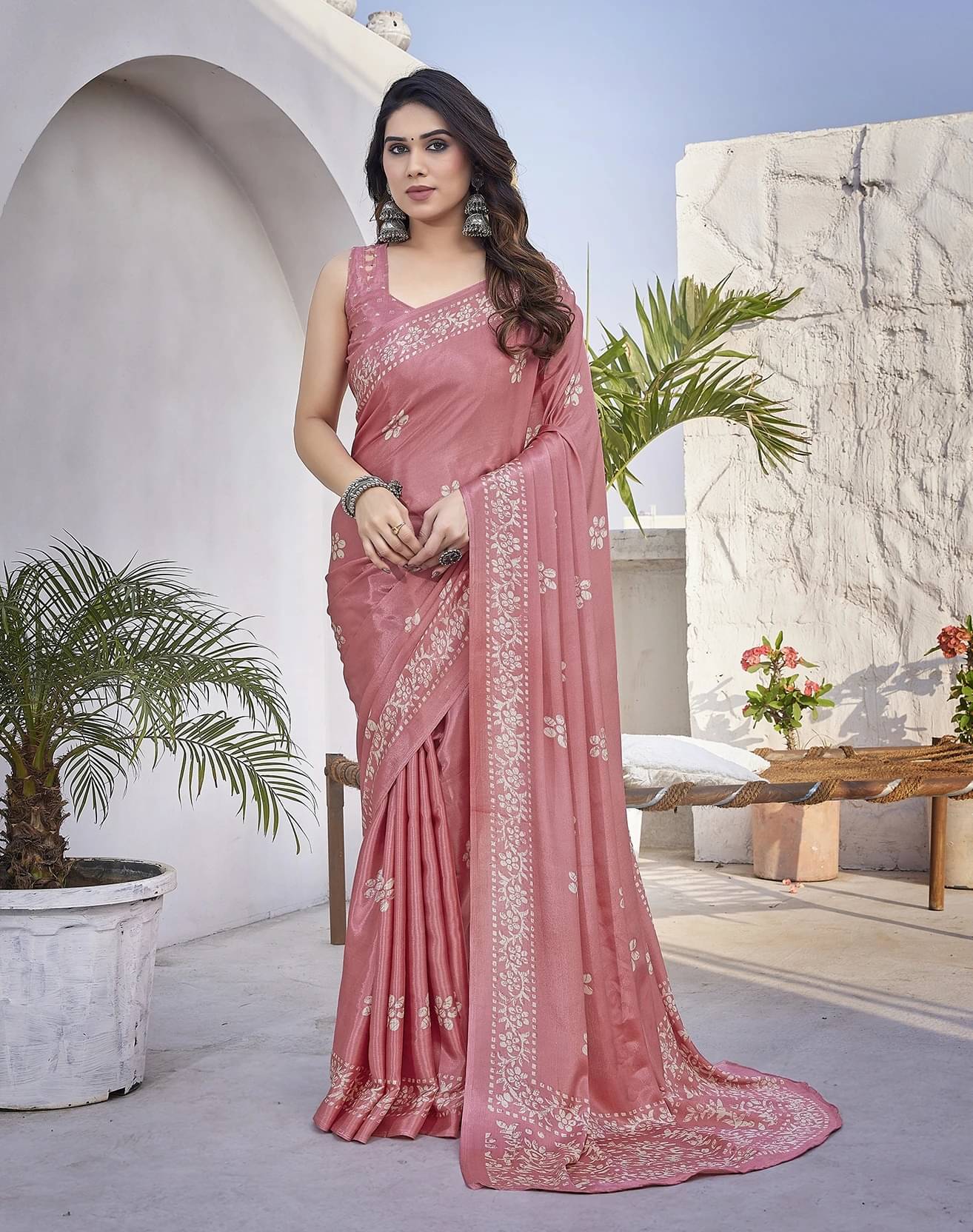 Yashika Silk Printed Regular Saree With Unstitched Blouse Piece ( Pink )     			Yashika Silk Printed Regular Saree With Unstitched Blouse Piece ( Pink )