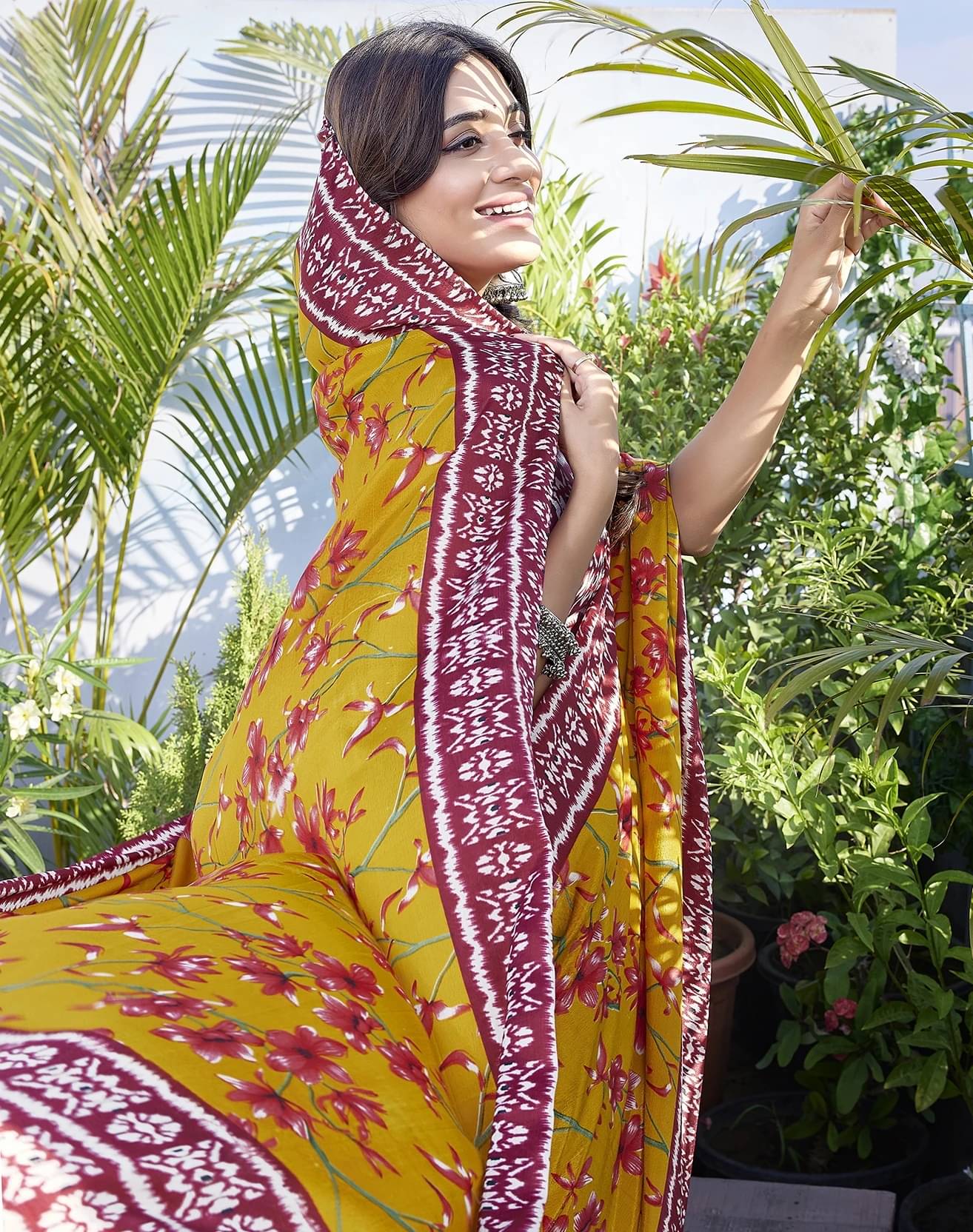 Yashika Silk Printed Regular Saree With Unstitched Blouse Piece ( Yellow ) Yashika Silk Printed Regular Saree With Unstitched Blouse Piece ( Yellow )