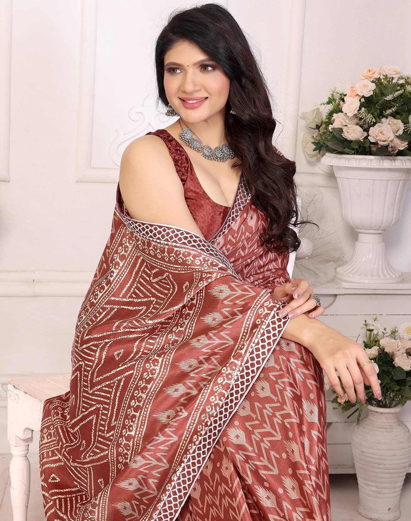 Yashika Silk Printed Regular Saree With Unstitched Blouse Piece ( Red ) Yashika Silk Printed Regular Saree With Unstitched Blouse Piece ( Red )