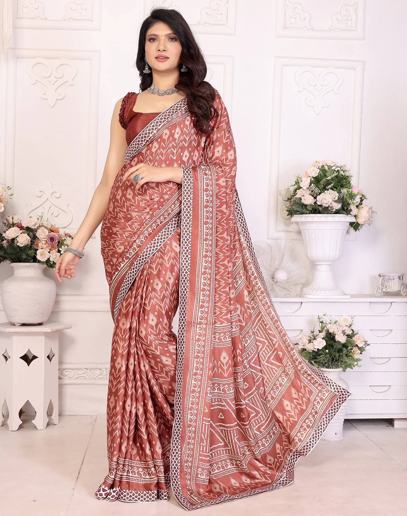 Yashika Silk Printed Regular Saree With Unstitched Blouse Piece ( Red )     			Yashika Silk Printed Regular Saree With Unstitched Blouse Piece ( Red )