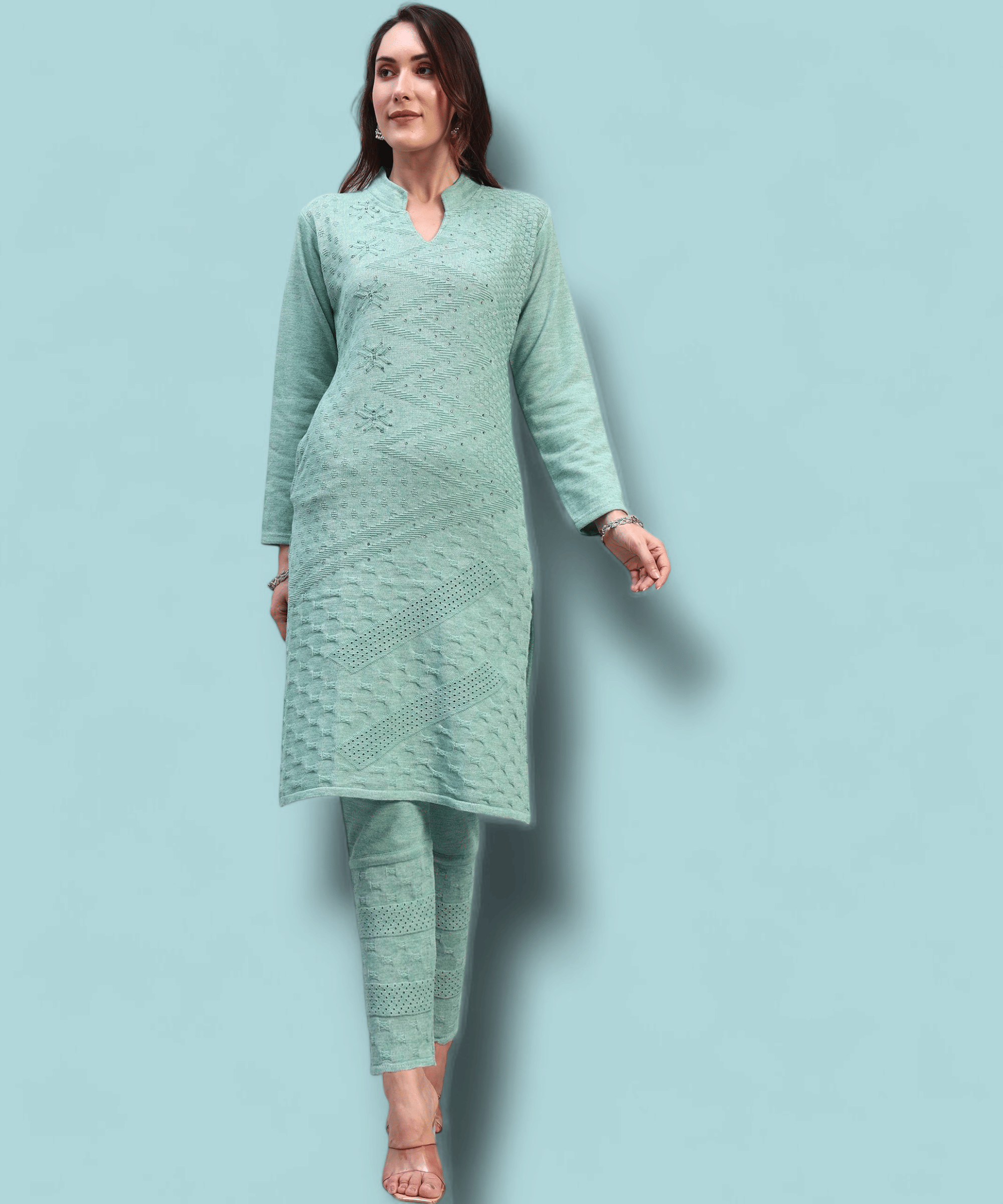 ZEPPI Women Woollen Self Design Straight Kurti With Palazzo ( Green ) ZEPPI Women Woollen Self Design Straight Kurti With Palazzo ( Green )