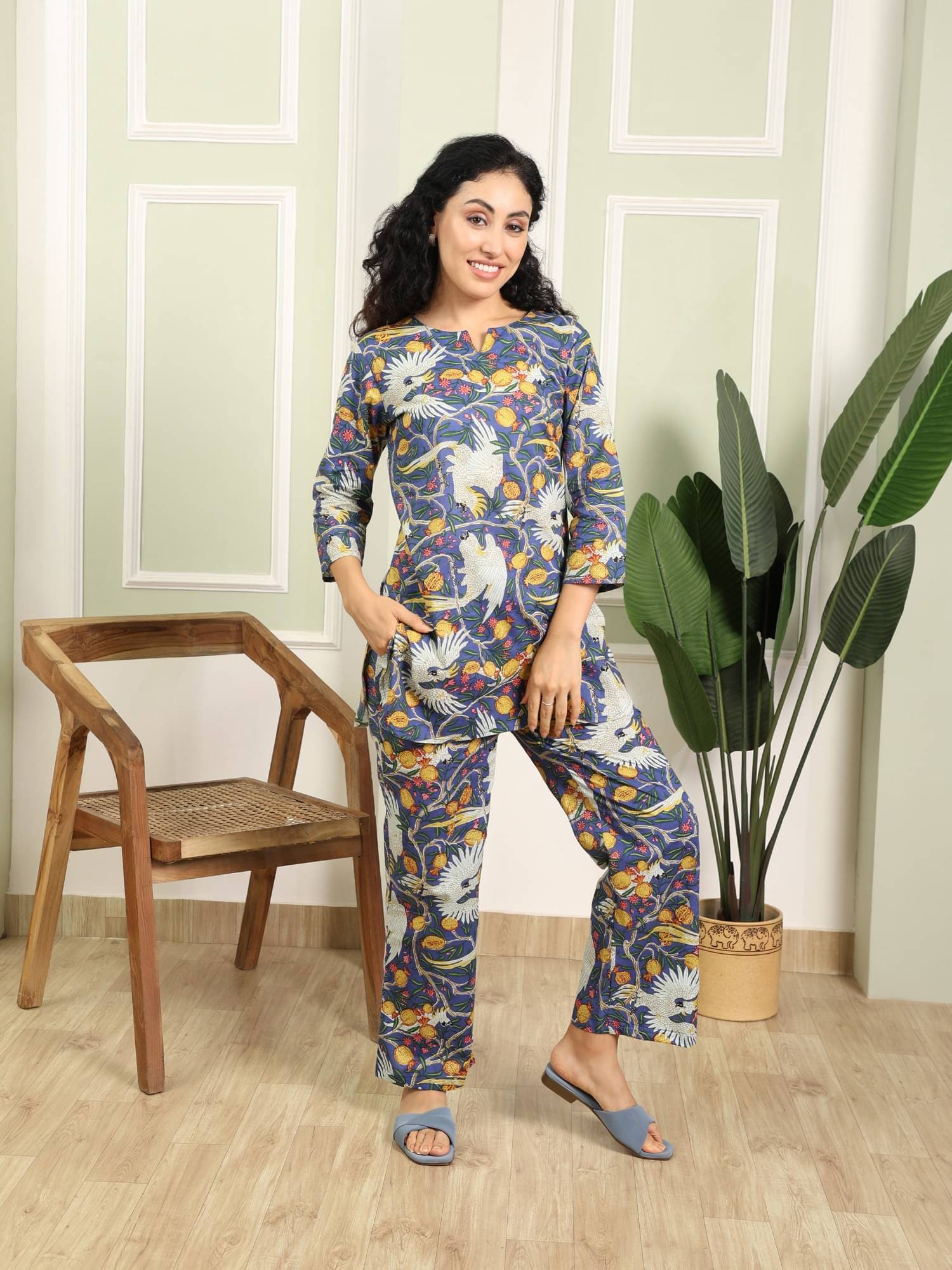     			Flavia Creation Women Printed Top With Trousers Co-Ord Set ( Multicolor )