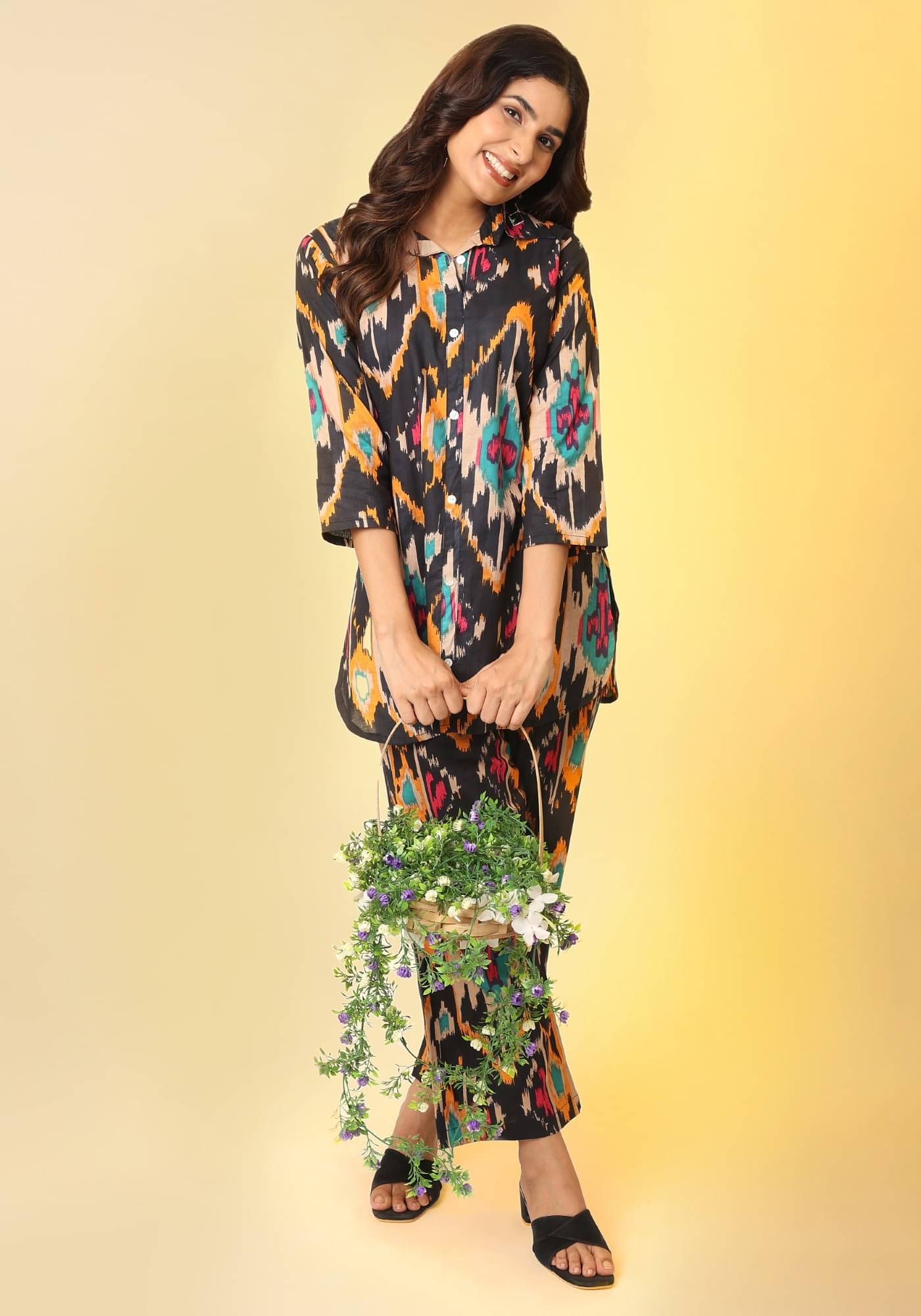     			Flavia Creation Women Printed Top With Trousers Co-Ord Set ( Multicolor )