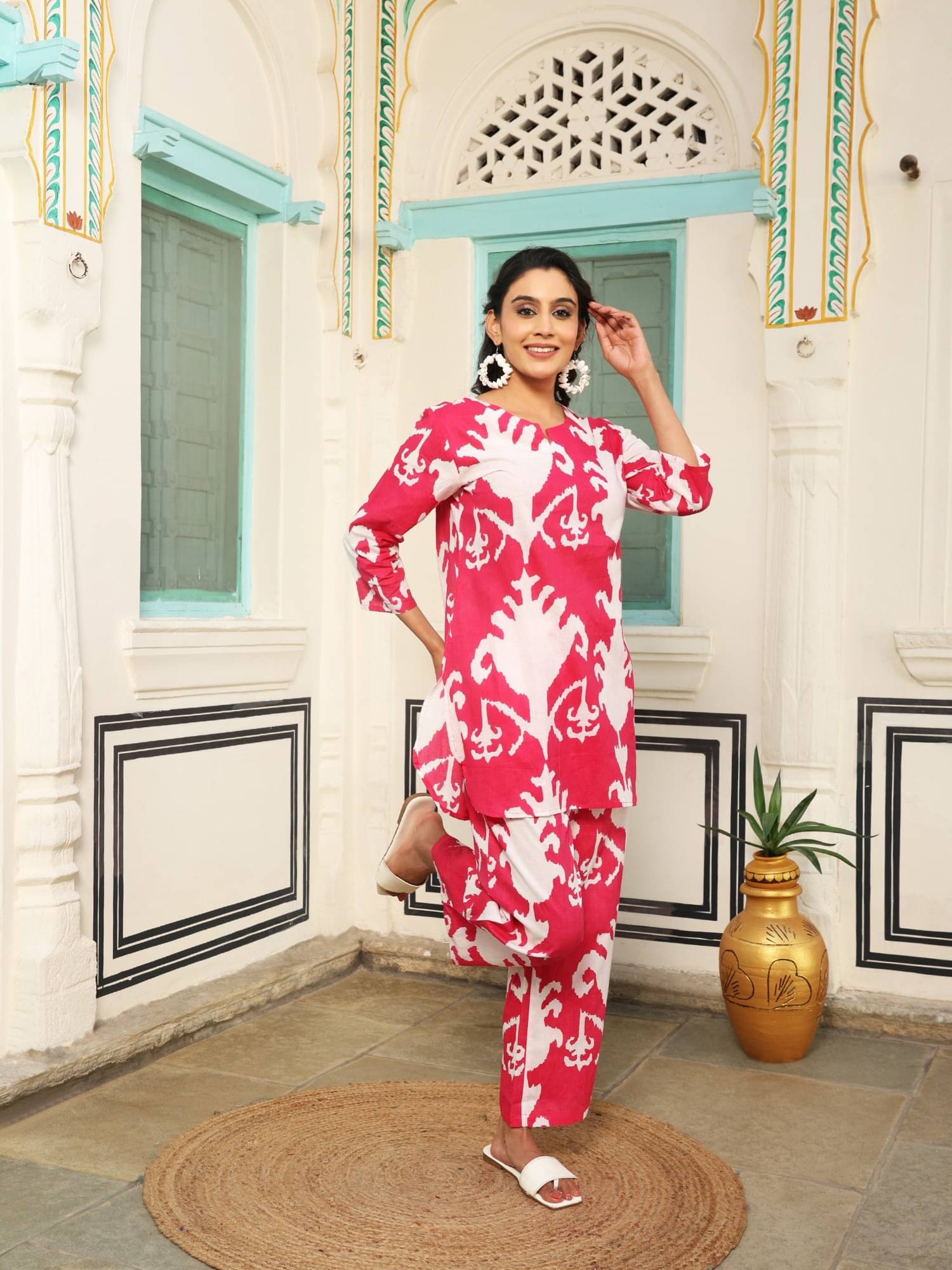     			Flavia Creation Women Printed Top With Trousers Co-Ord Set ( Multicolor )