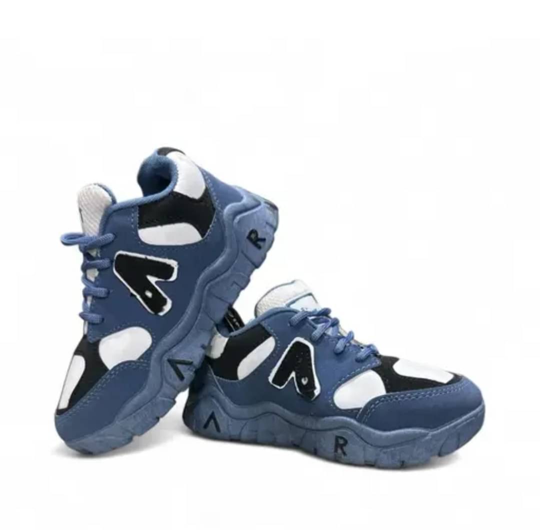     			ICONIC ME - Multicolor Boy's Sneakers ( 1 Pair )