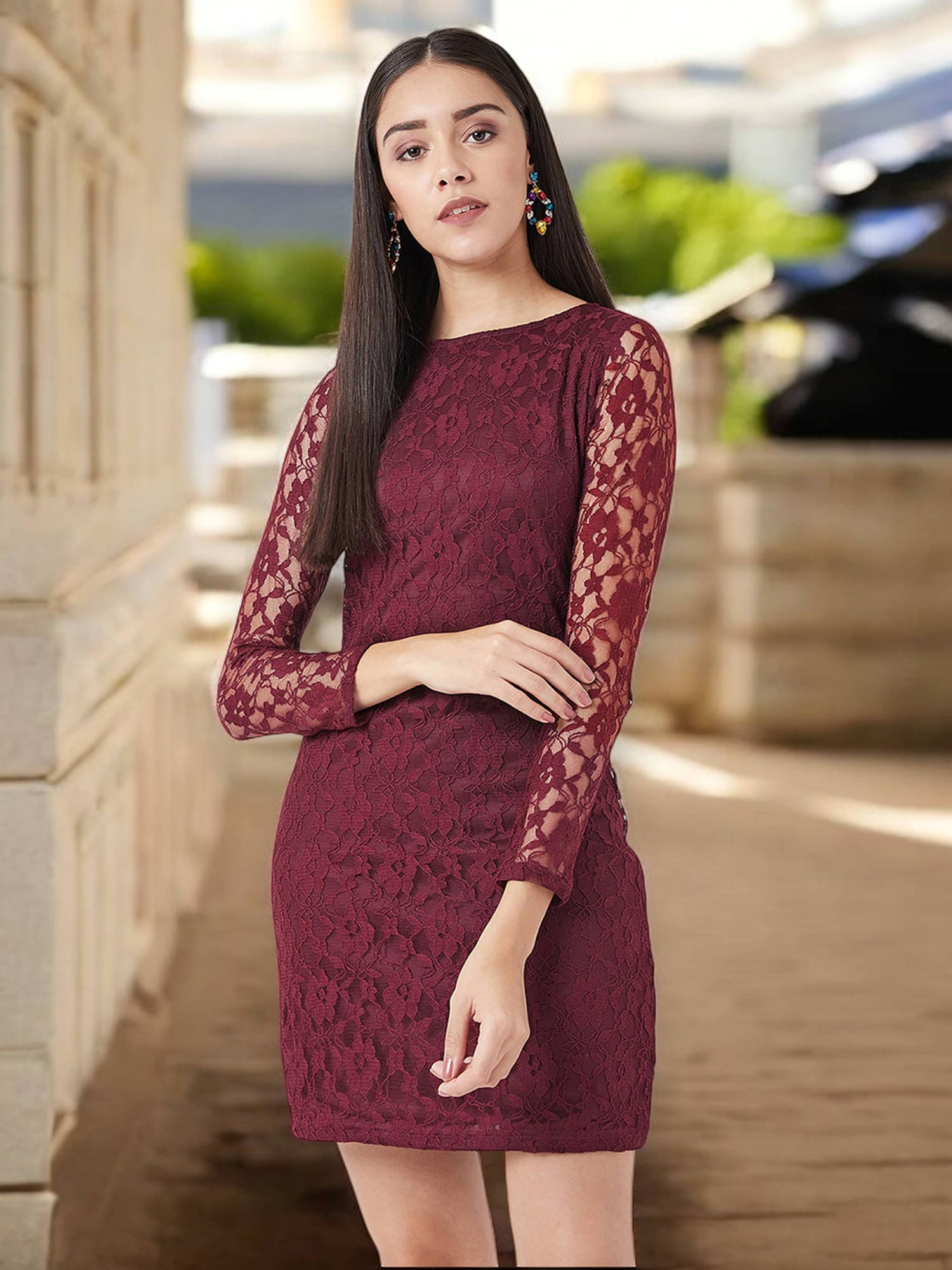     			Miss Chase Women Lace Solid Bodycon Dress ( Maroon )