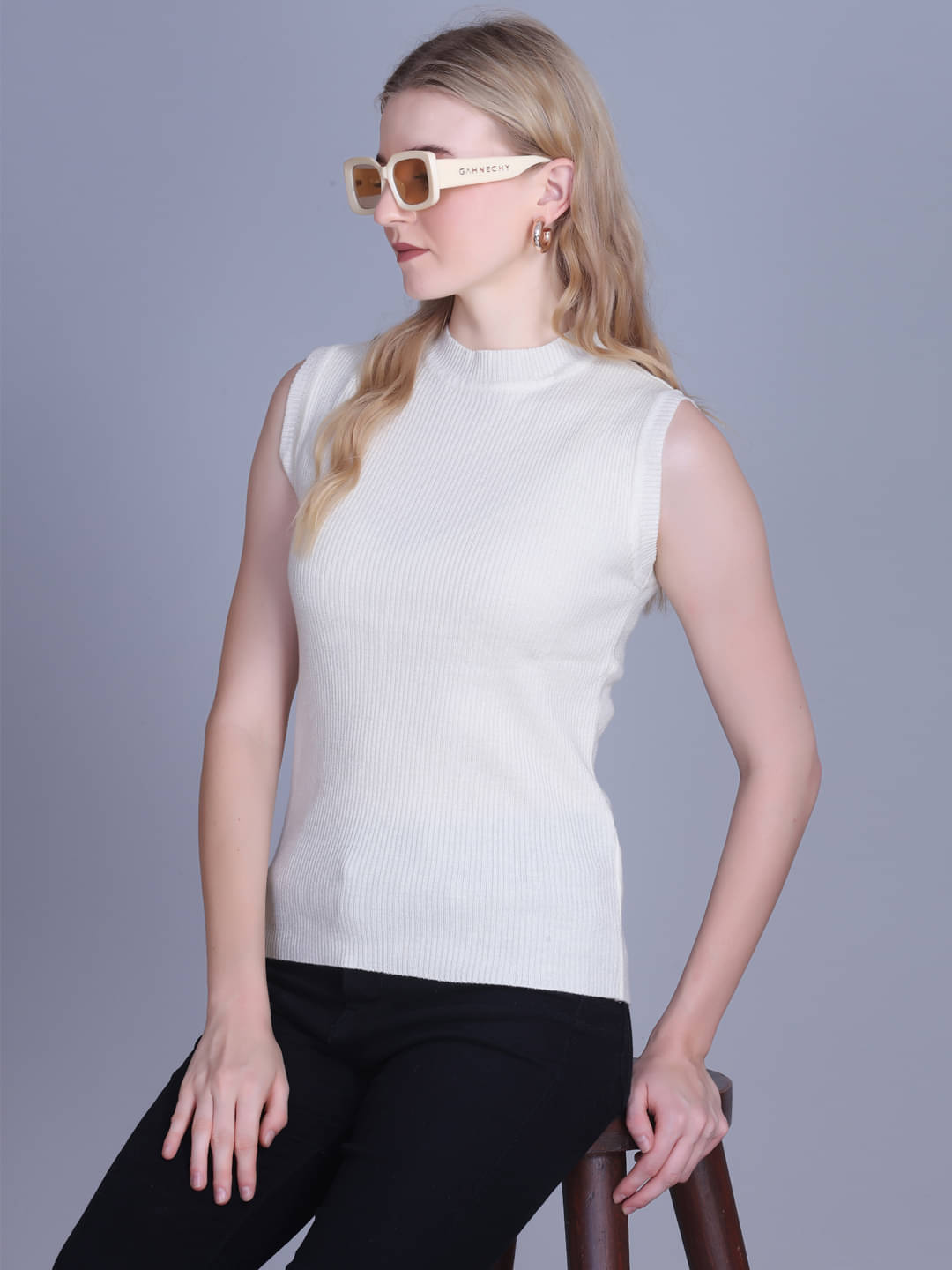     			OBAAN Acrylic Round Neck Women's Pullovers - White ( Pack of 1 )