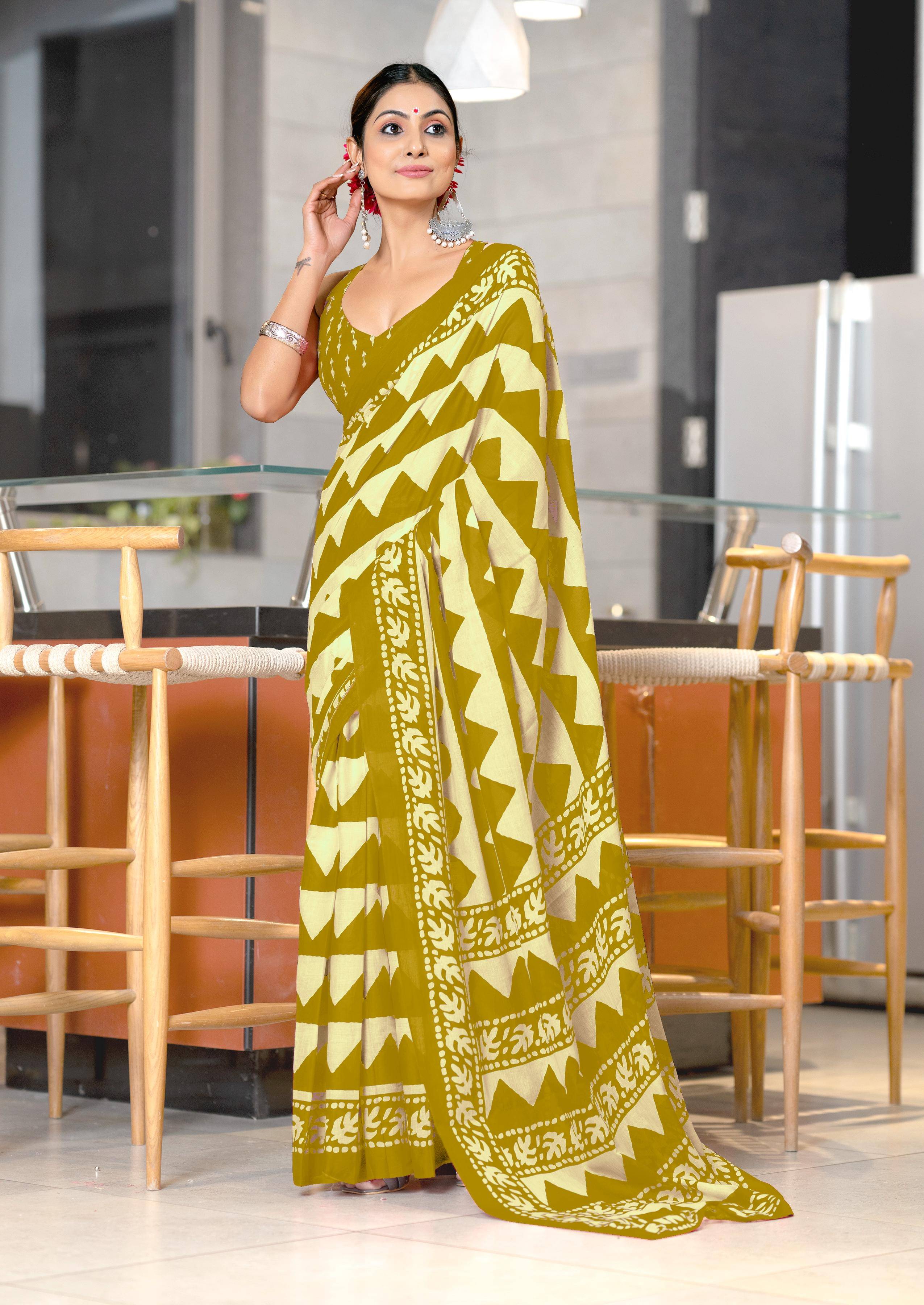     			PANZORA Cotton Solid Regular Saree Without Blouse Piece ( Olive )