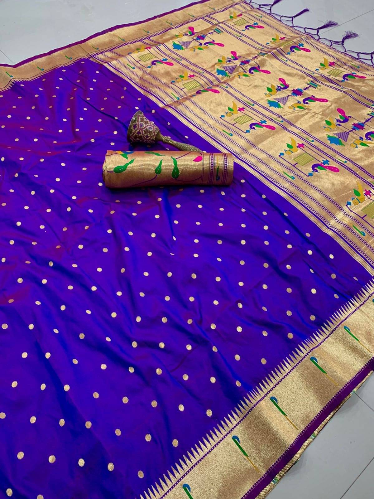     			PANZORA Silk Solid Regular Saree Without Blouse Piece ( Purple )