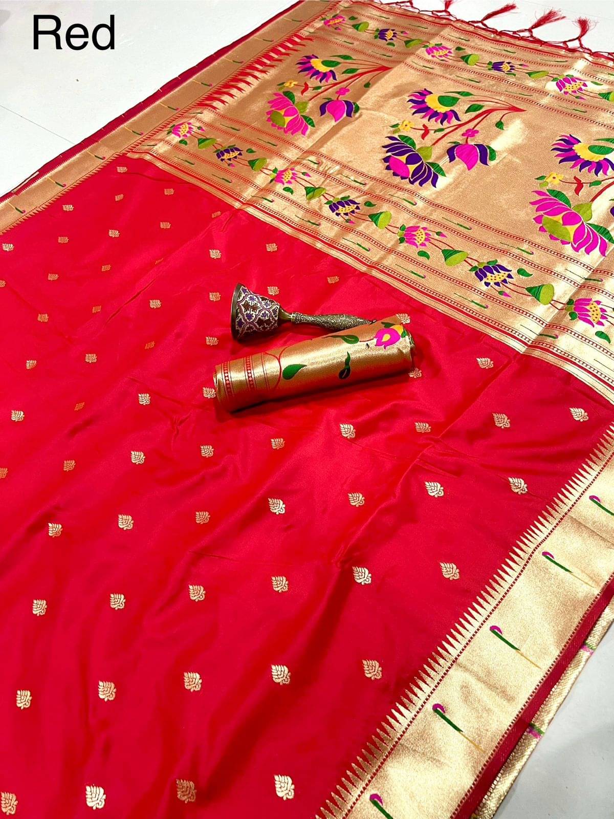     			PANZORA Silk Solid Regular Saree Without Blouse Piece ( Red )