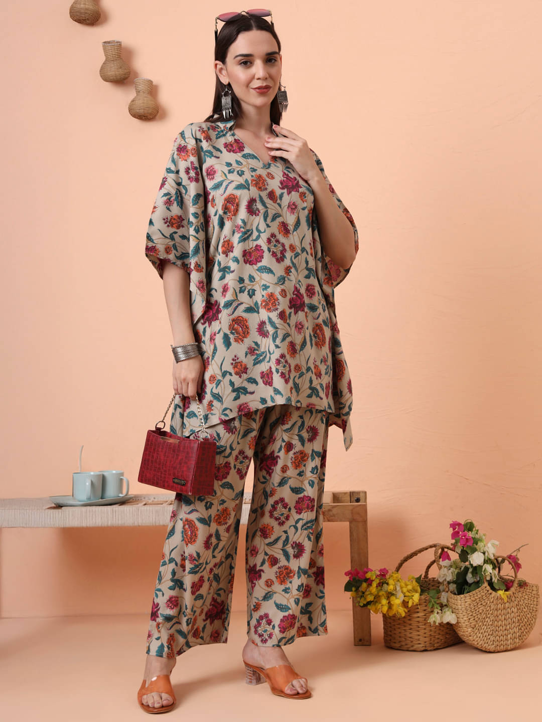     			Tissu Women Printed Tunic With Palazzos Co-Ord Set ( Beige )