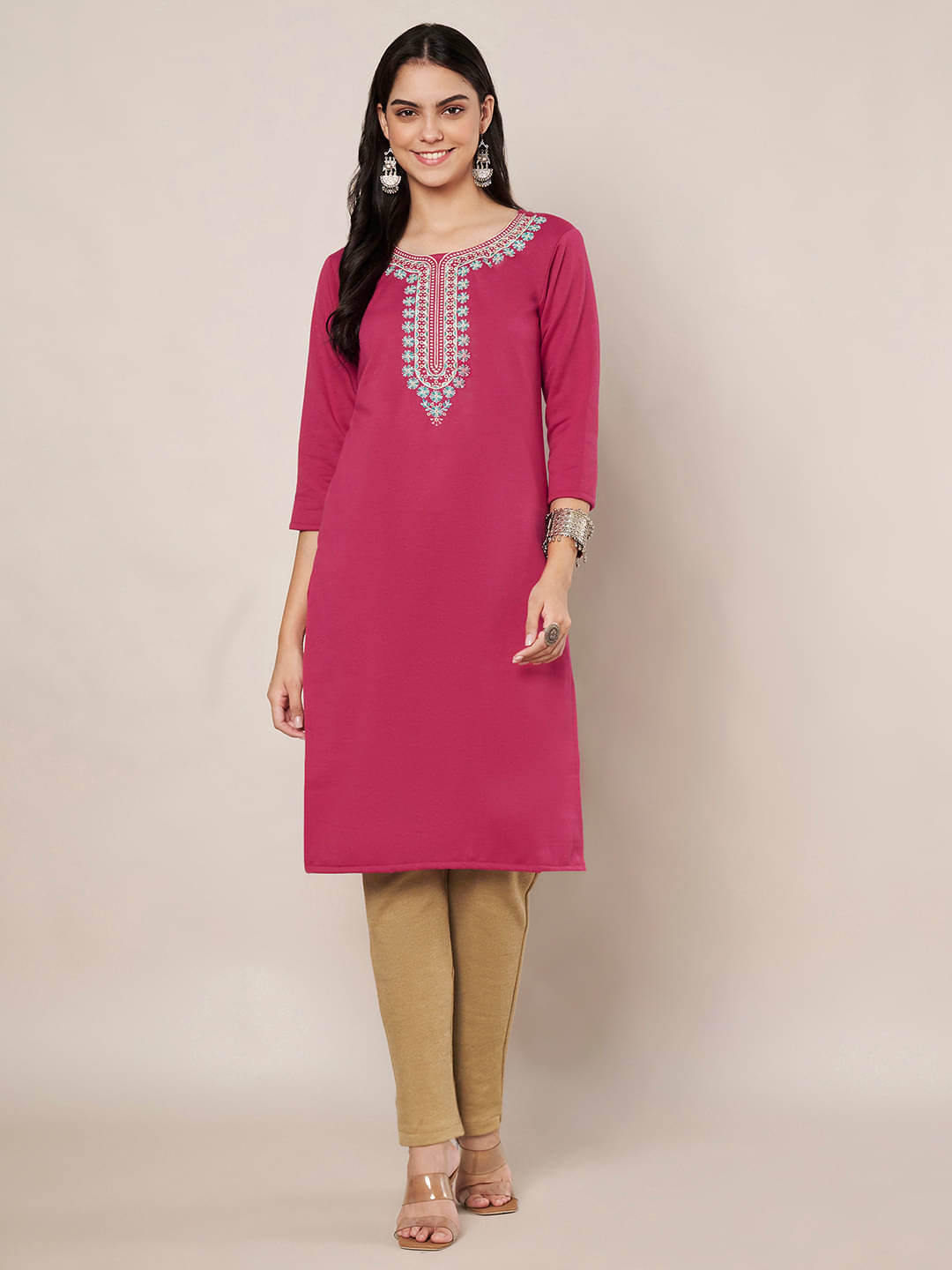     			Trend Level Women Woollen Embroidered Straight Kurti ( Pink )