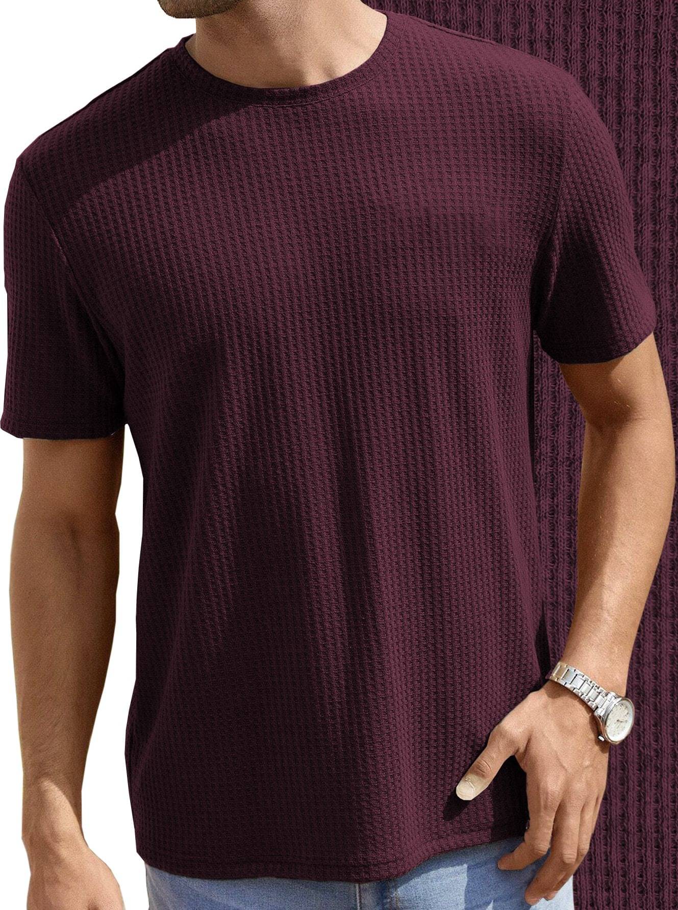    			Tripr Men Cotton Blend Regular Fit Solid T-Shirt ( Maroon )