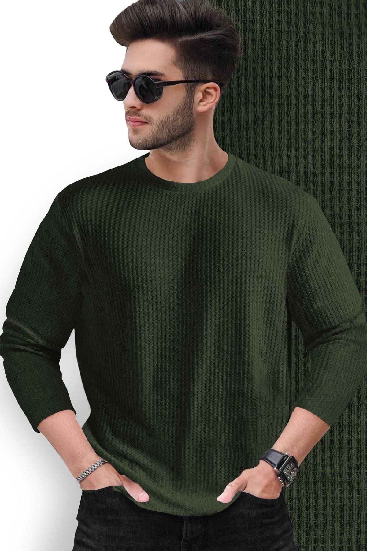     			Tripr Men Cotton Blend Regular Fit Solid T-Shirt ( Dark Green )