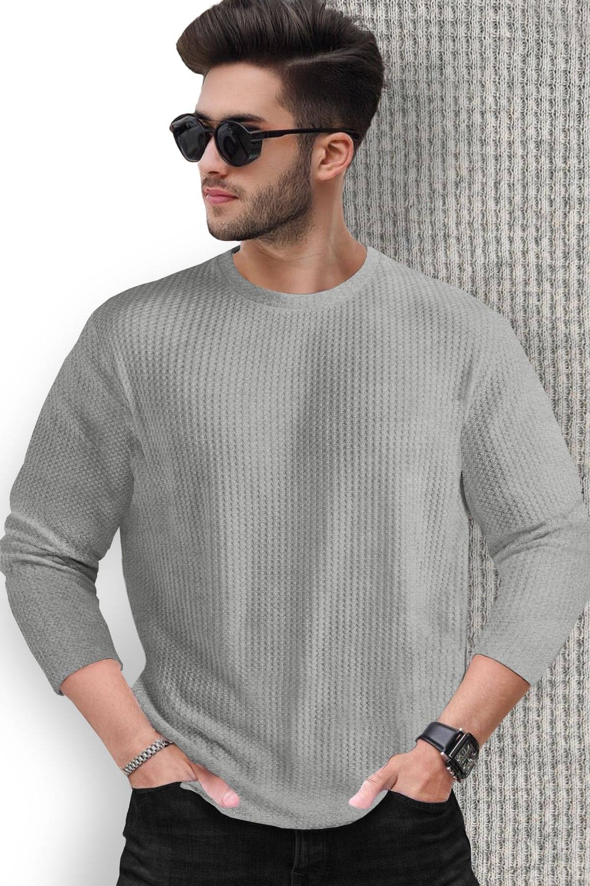 Tripr Men Cotton Blend Regular Fit Solid T-Shirt ( Grey ) Tripr Men Cotton Blend Regular Fit Solid T-Shirt ( Grey )