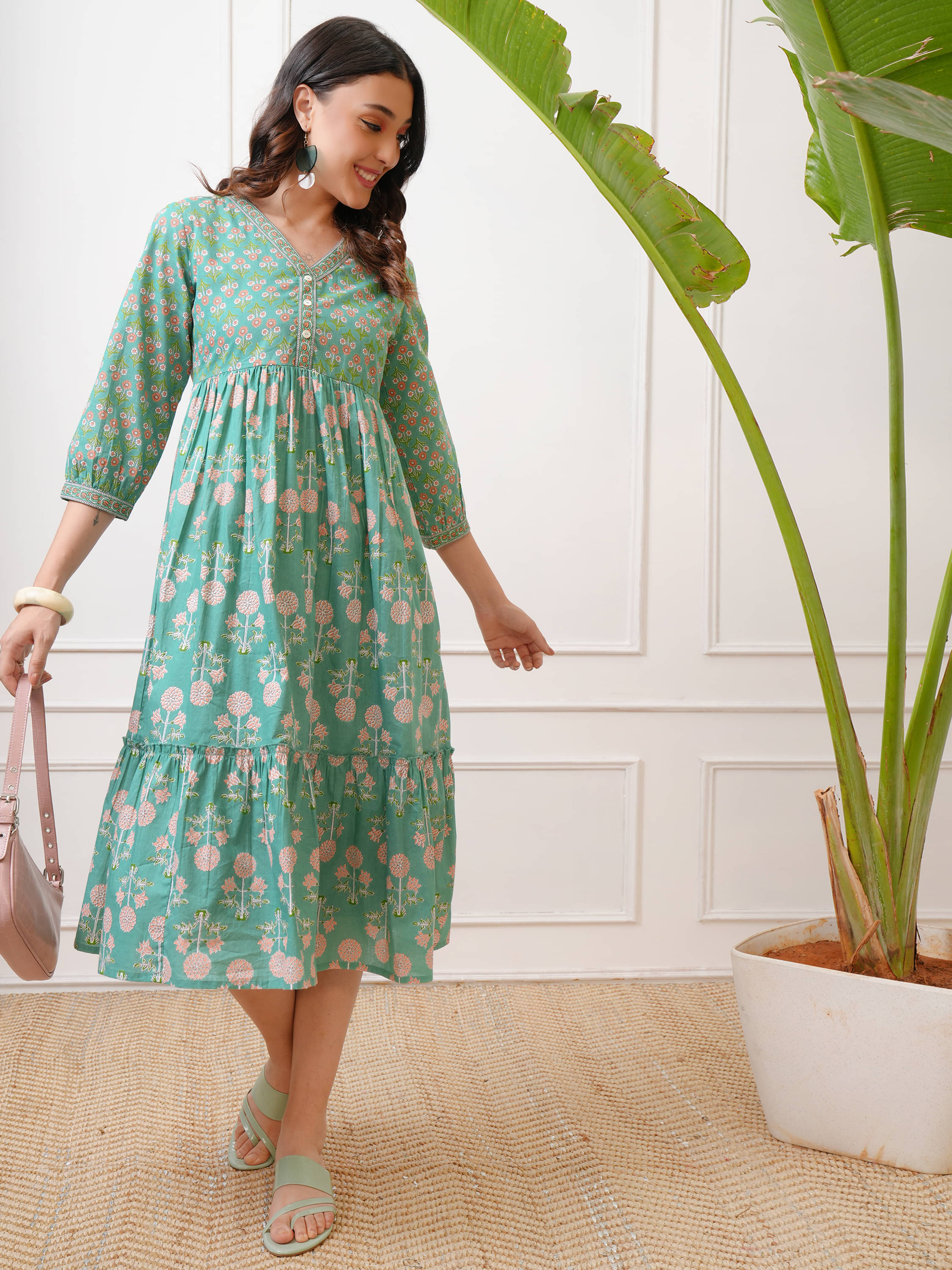     			Vishudh Women Cotton Fit & Flare Dress ( Green )