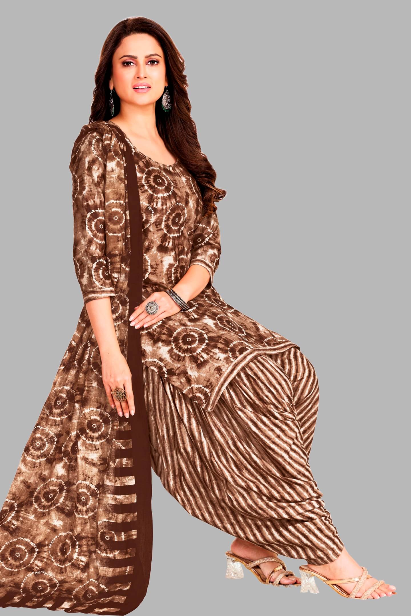     			shree jeenmata collection Women Cotton Printed Straight Kurti With Patiala Salwar ( Maroon )