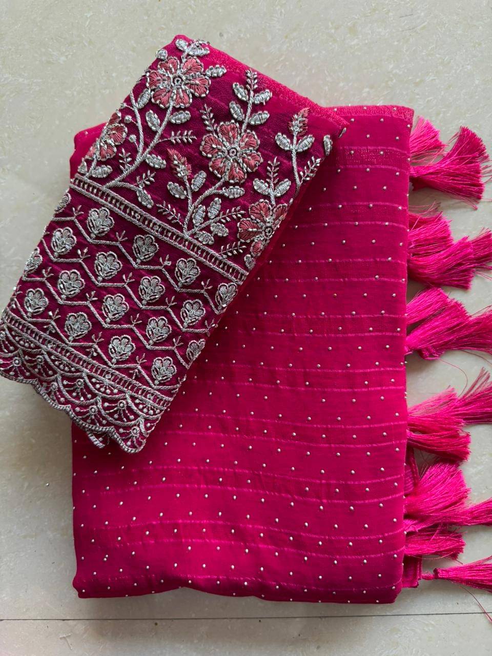     			AB Silk Georgette Embellished Regular Saree With Unstitched Blouse Piece ( Pink )