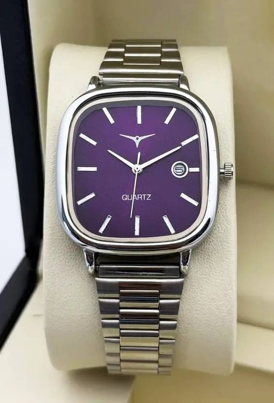     			EEWHI Silver Stainless Steel Analog Womens Watch