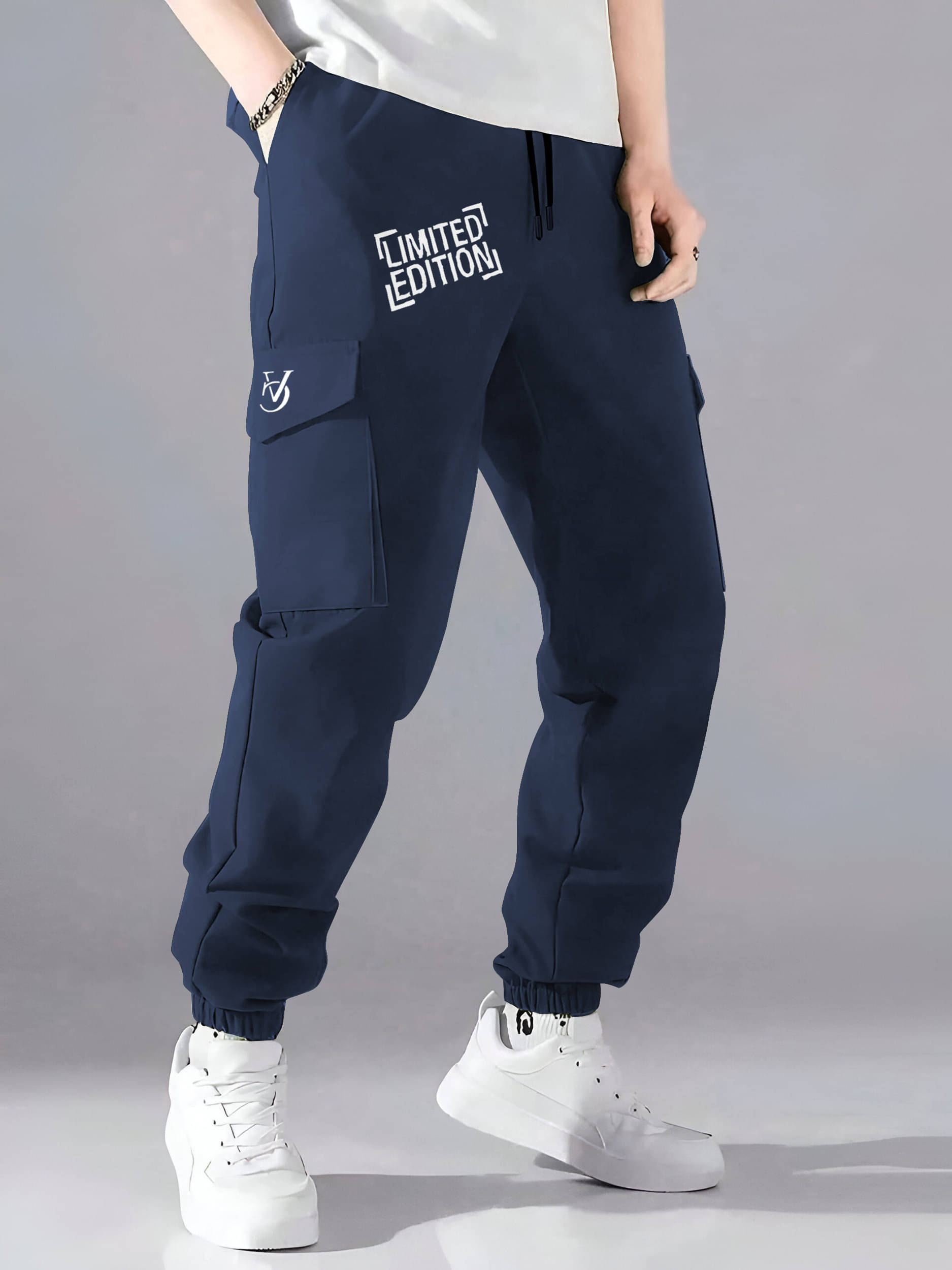 VCANEE Blue Cotton Blend Men's Trackpants ( Pack of 1 ) VCANEE Blue Cotton Blend Men's Trackpants ( Pack of 1 )
