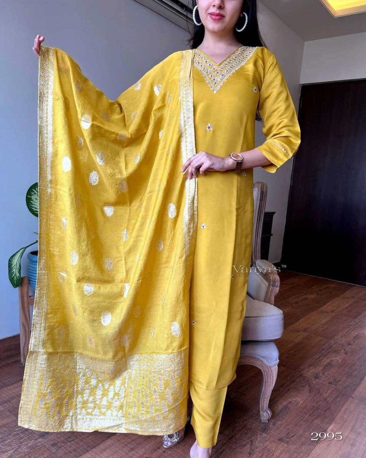 Mahek Fashion Women Chanderi Embroidered A-line Kurti With Pants ( Yellow ) Mahek Fashion Women Chanderi Embroidered A-line Kurti With Pants ( Yellow )