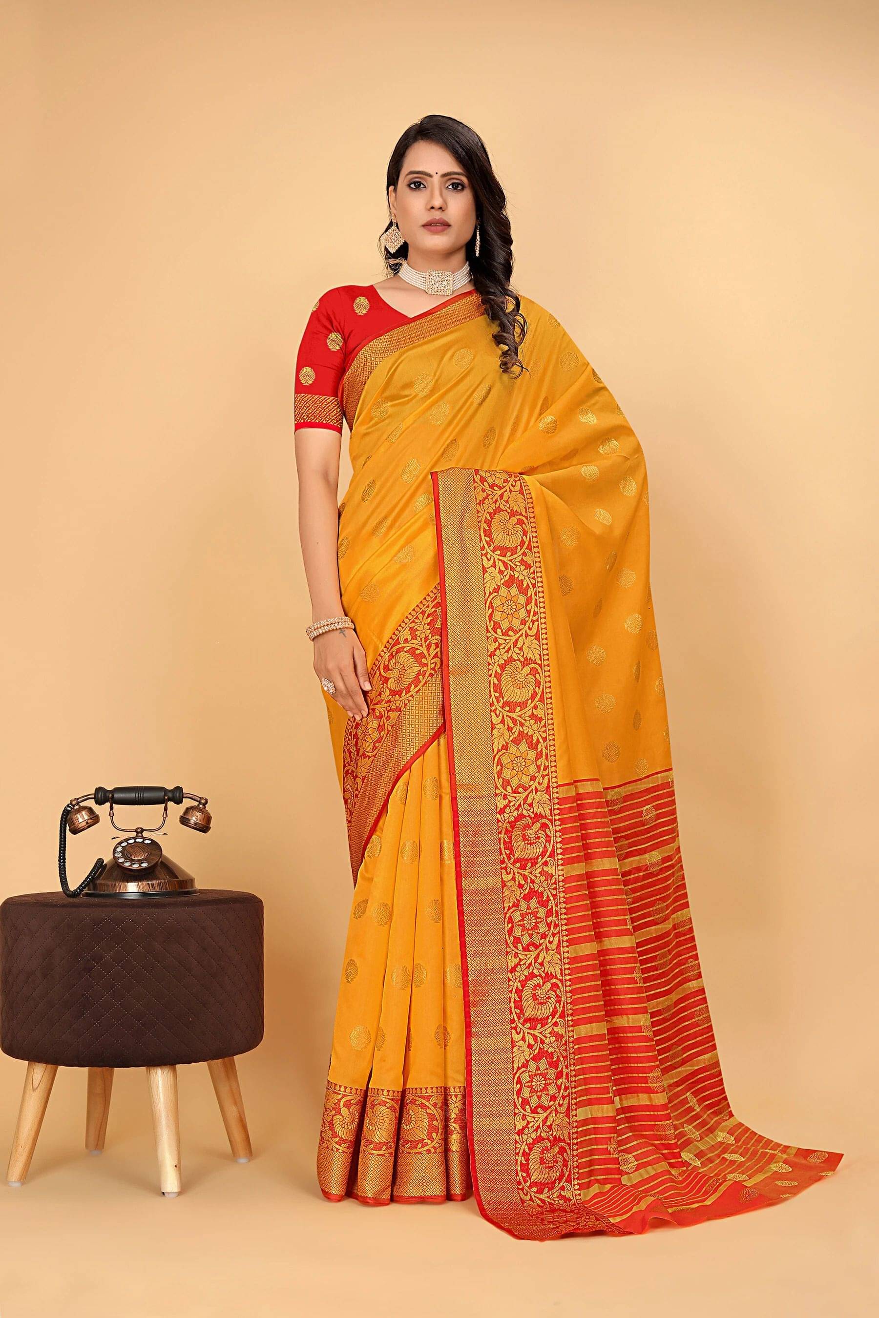Pionex Cotton Silk Woven Banarasi saree With Unstitched Blouse Piece ( Orange ) Pionex Cotton Silk Woven Banarasi saree With Unstitched Blouse Piece ( Orange )