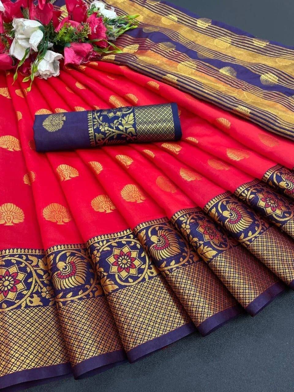     			Pionex Cotton Silk Woven Banarasi saree With Unstitched Blouse Piece ( Red )