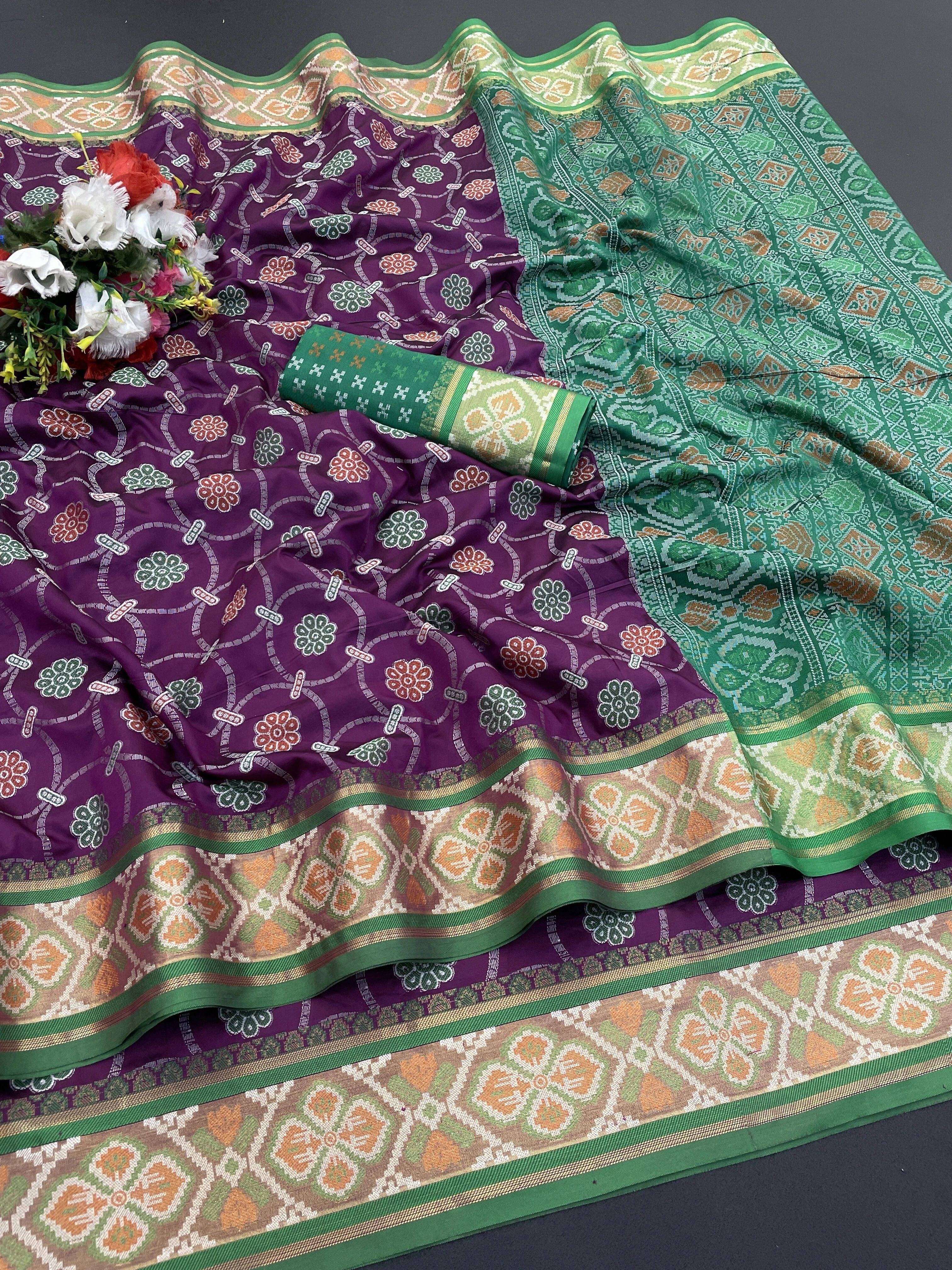 Pionex Jacquard Woven Banarasi saree With Unstitched Blouse Piece ( Purple ) Pionex Jacquard Woven Banarasi saree With Unstitched Blouse Piece ( Purple )