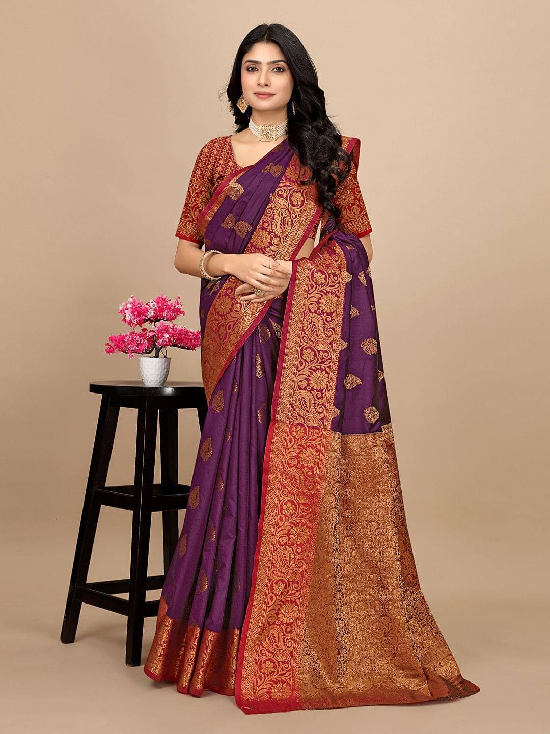     			Pionex Jacquard Woven Banarasi saree With Unstitched Blouse Piece ( Purple )