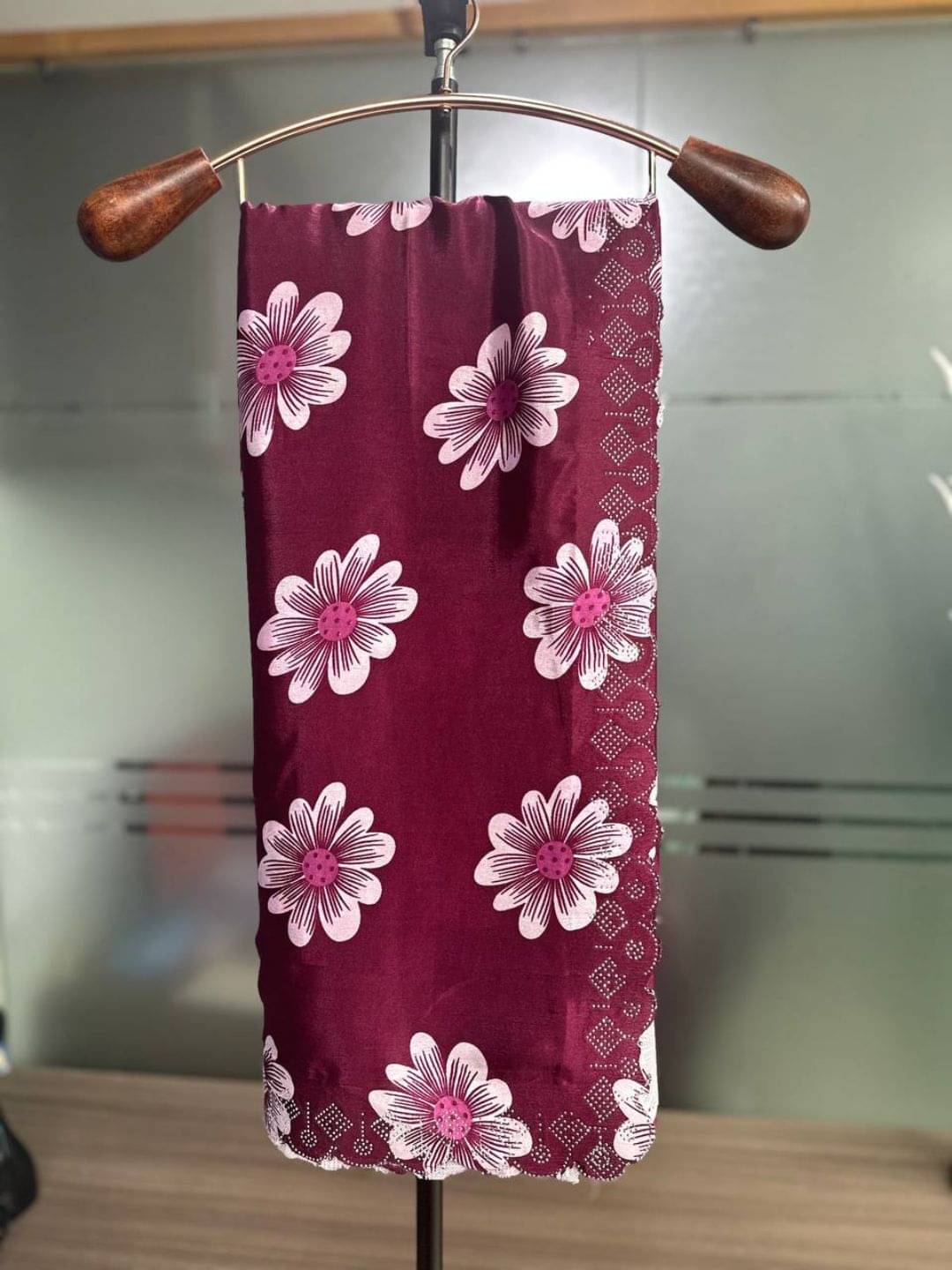     			Pionex Silk Blend Printed Regular Saree With Unstitched Blouse Piece ( Purple )