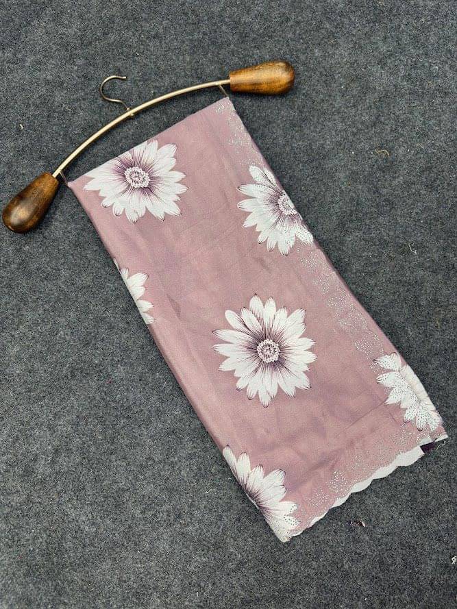 Pionex Silk Blend Printed Regular Saree With Unstitched Blouse Piece ( Pink ) Pionex Silk Blend Printed Regular Saree With Unstitched Blouse Piece ( Pink )