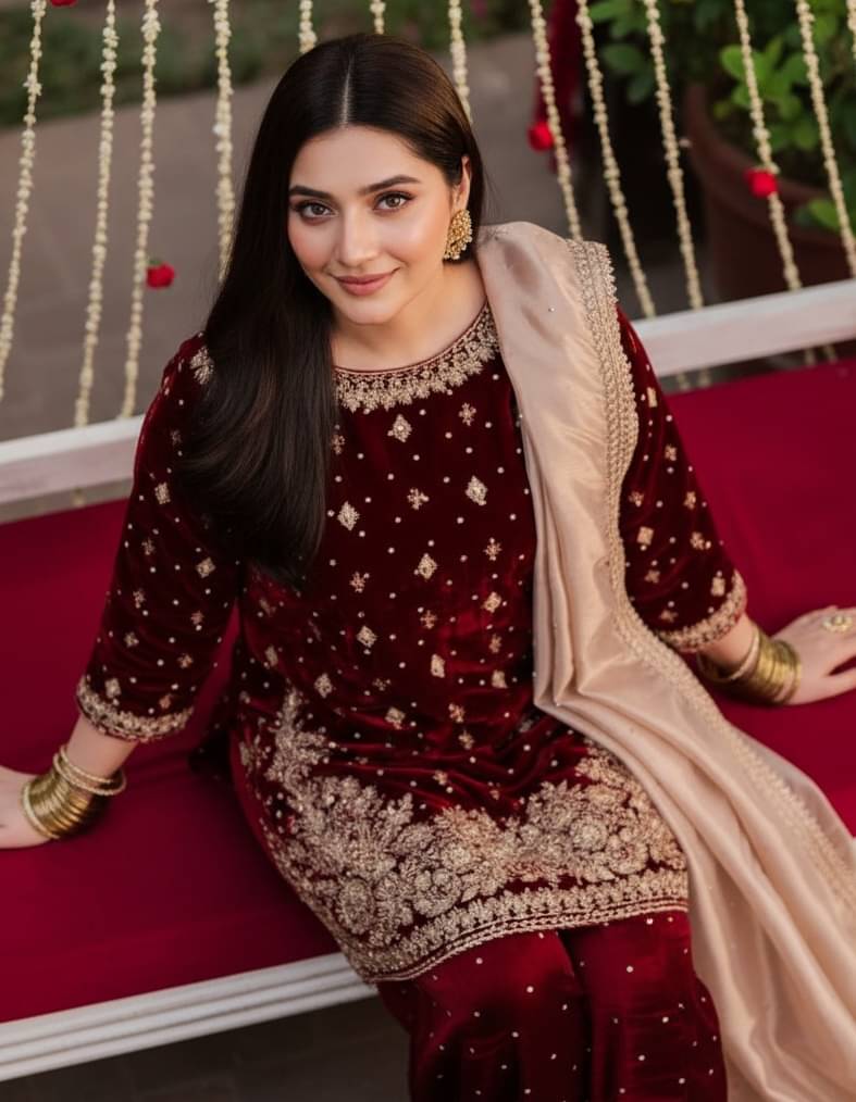     			Trandtide Women Velvet Embroidered Straight Kurti With Sharara And Gharara ( Maroon )