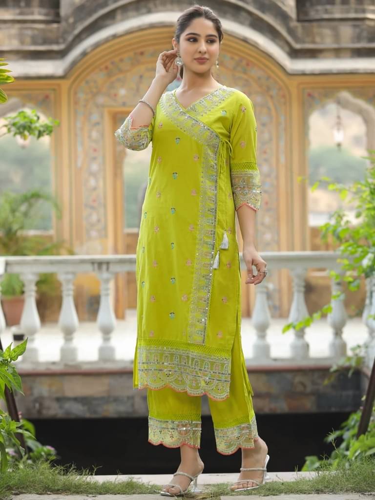     			BRENZZAFASHION Women Chanderi Cotton Embroidered Anarkali Kurti With Pants ( Green )