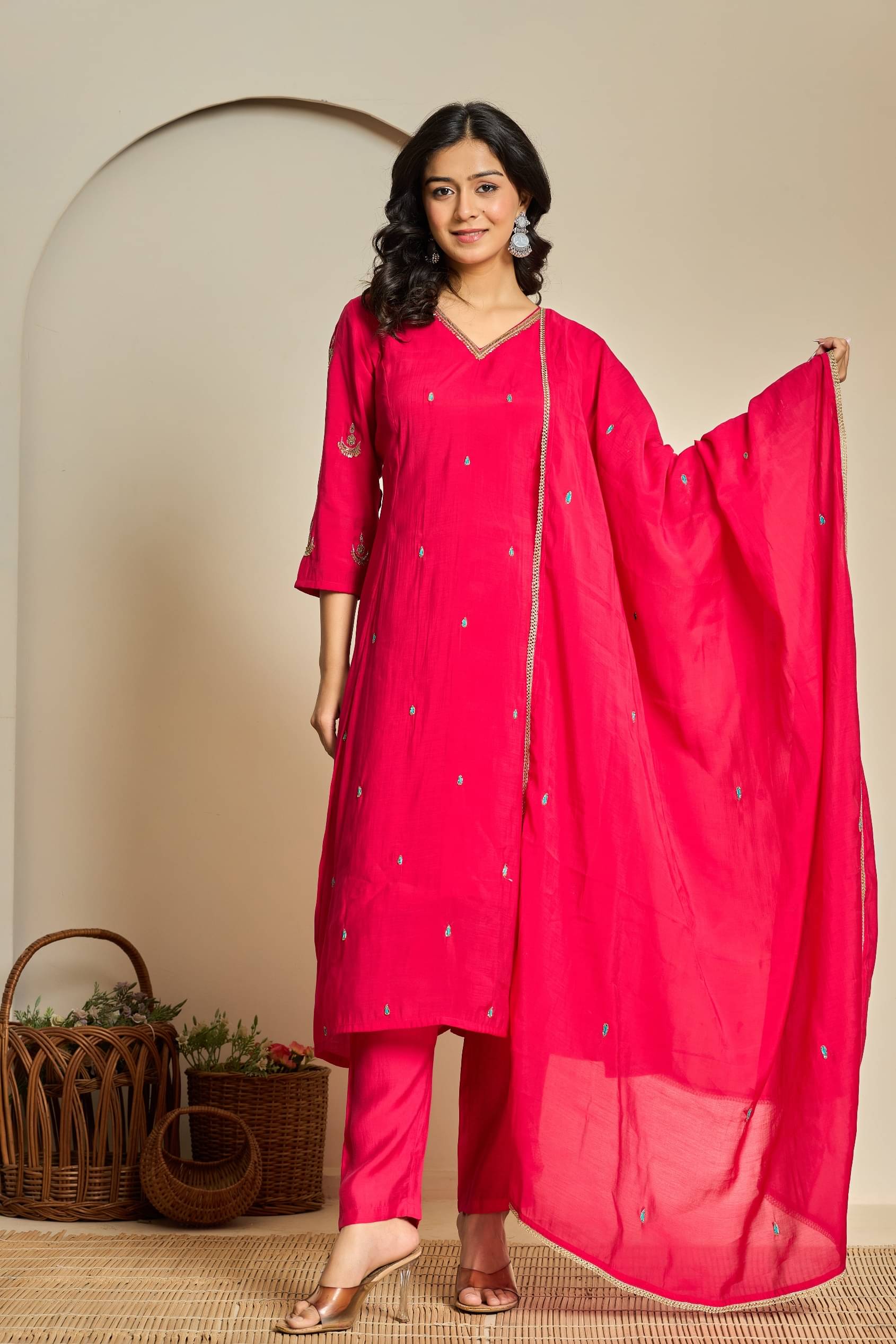     			Flamboyant Women Silk Solid Straight Kurti With Salwar ( Red )