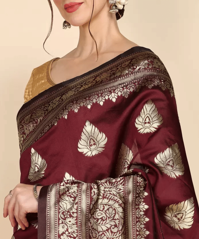KIVERA Silk Blend Woven Design Banarasi saree With Unstitched Blouse Piece ( Maroon ) KIVERA Silk Blend Woven Design Banarasi saree With Unstitched Blouse Piece ( Maroon )