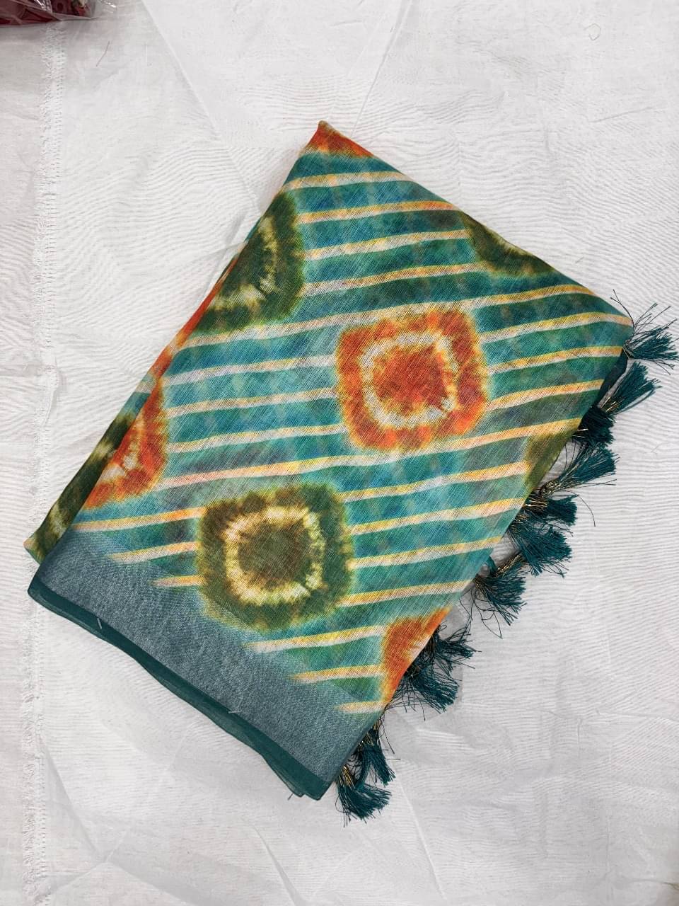 RADHA RANI PRINTS Linen Printed Leheriya Saree With Unstitched Blouse Piece ( Multicolor 4 ) RADHA RANI PRINTS Linen Printed Leheriya Saree With Unstitched Blouse Piece ( Multicolor 4 )