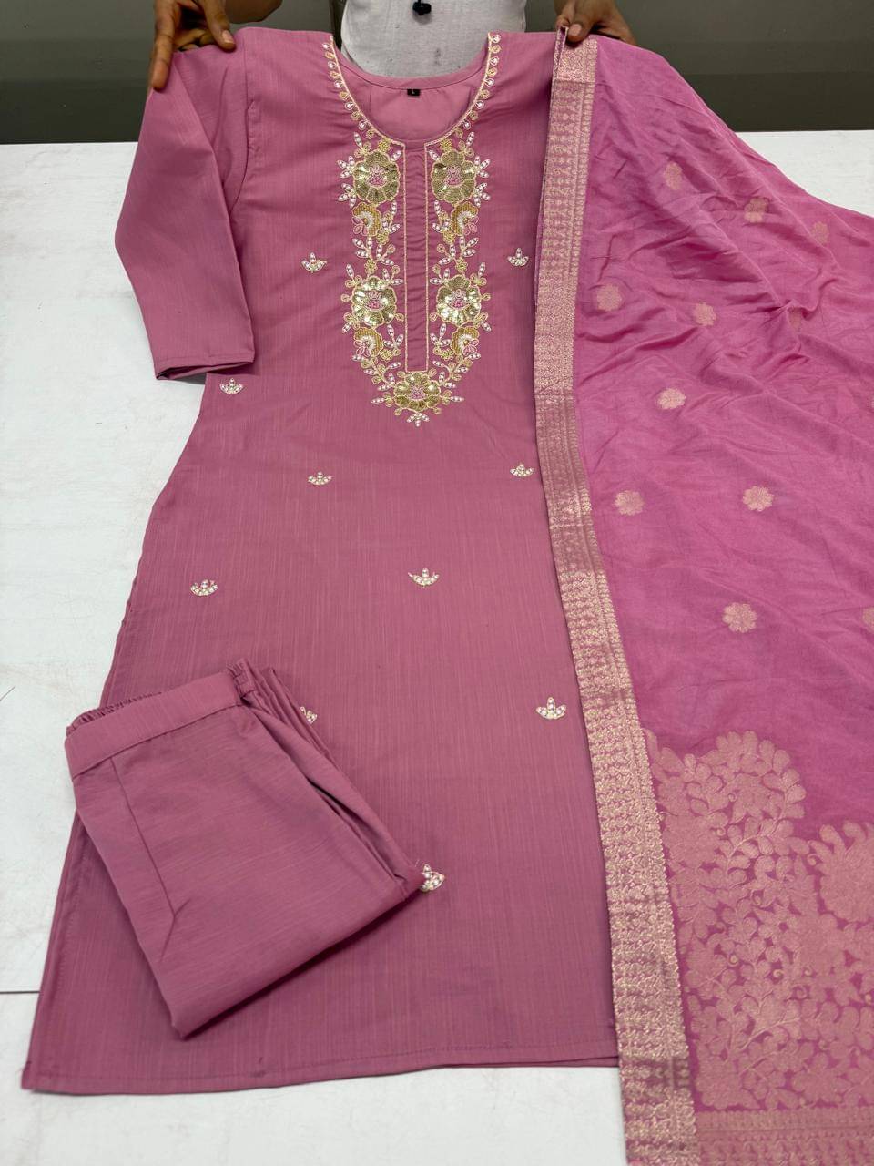     			ANKHIR ERA Women Rayon Embroidered A-line Kurti With Pants ( Pink )